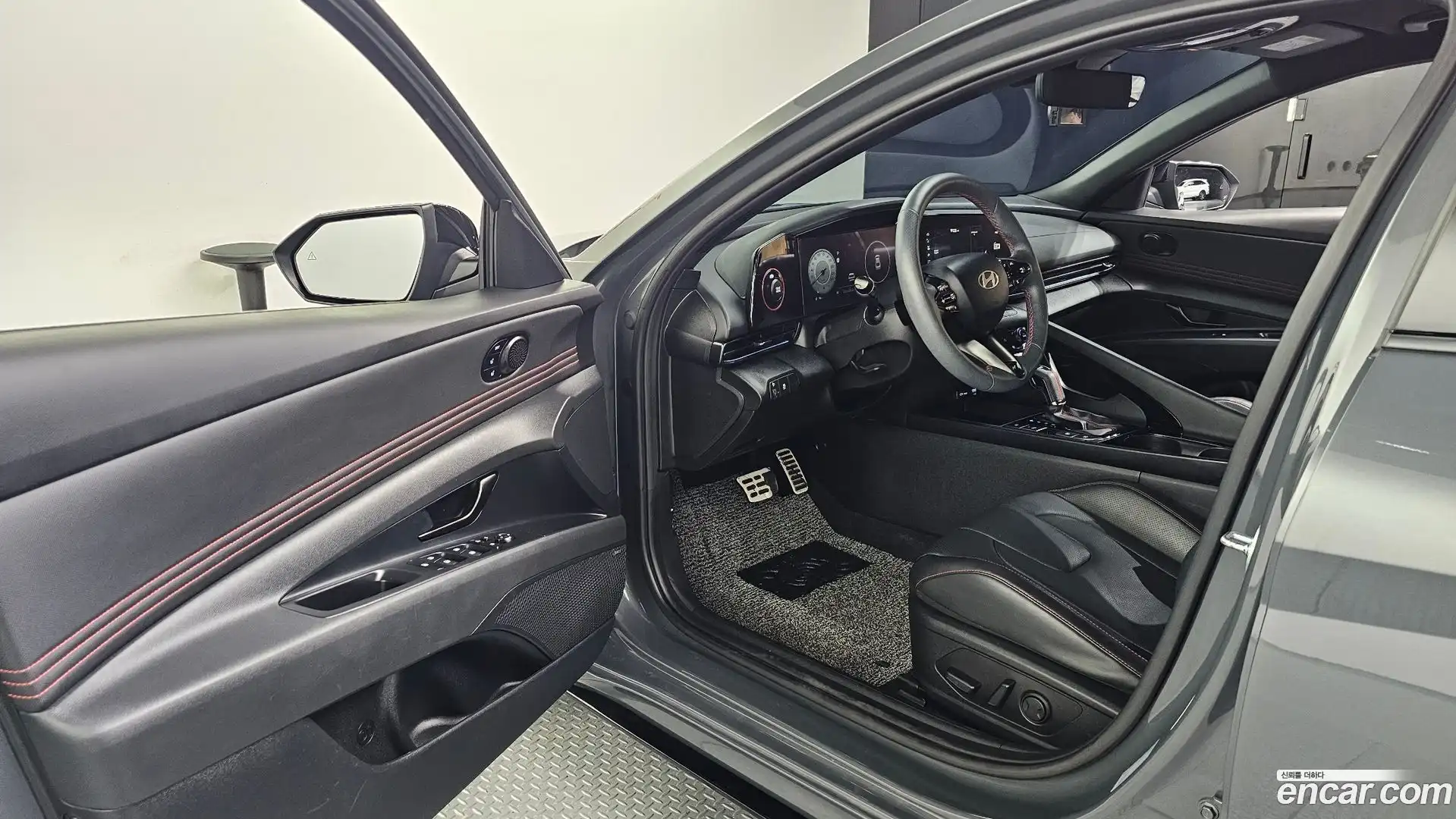 AVANTE Hyundai 2024.11-INNER-010