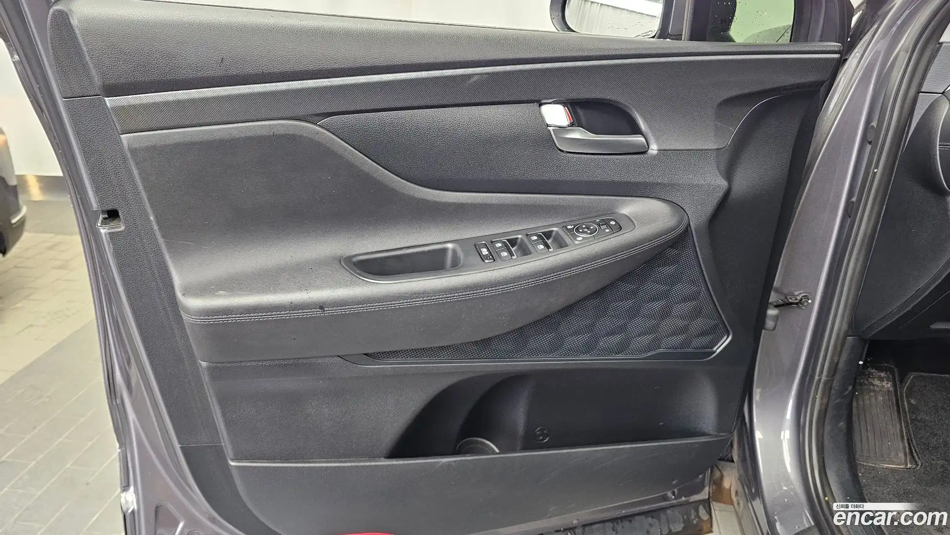 Santafe Hyundai 2022.2-INNER-034