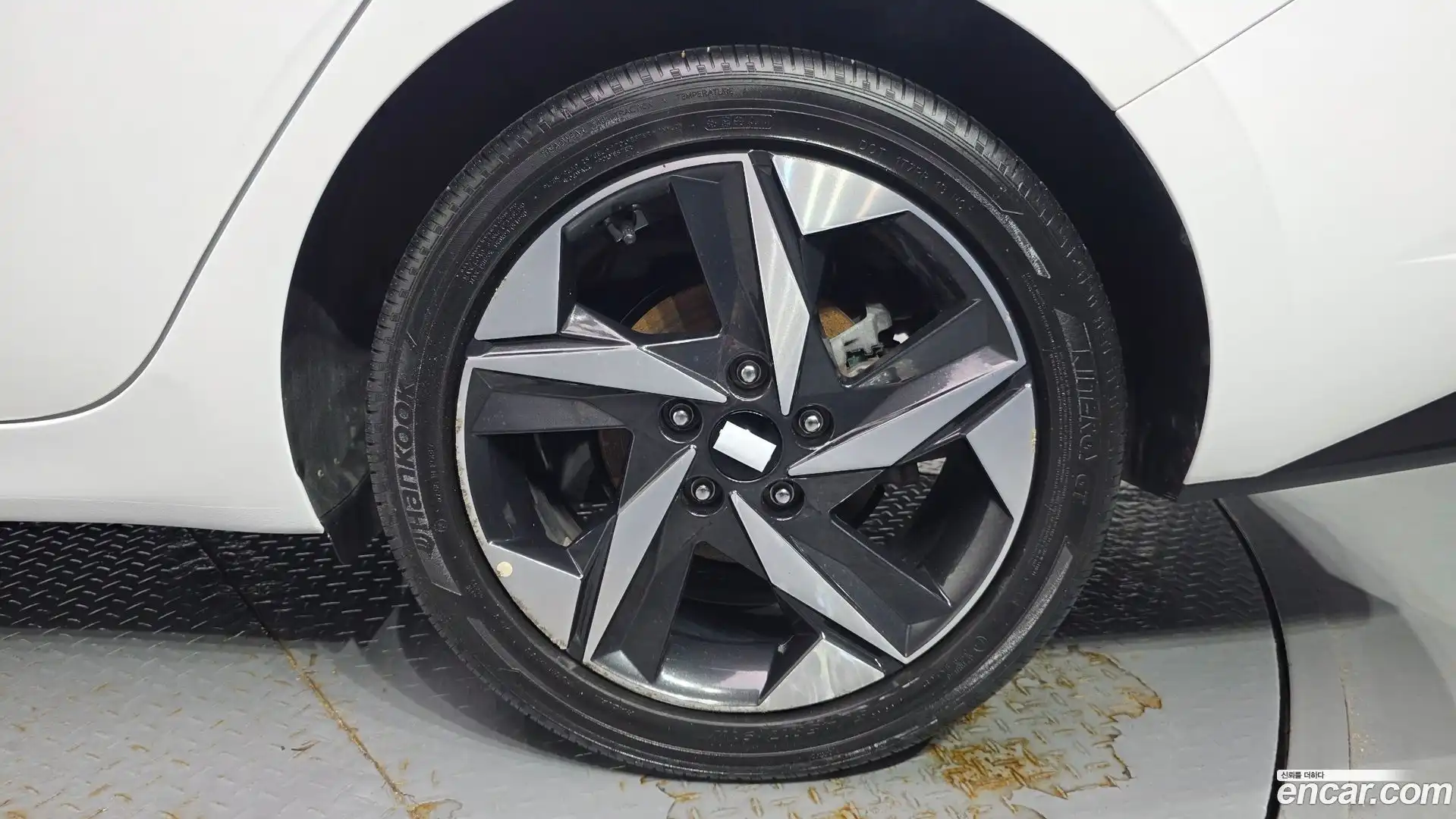 AVANTE Hyundai 2022.4-OUTER-031