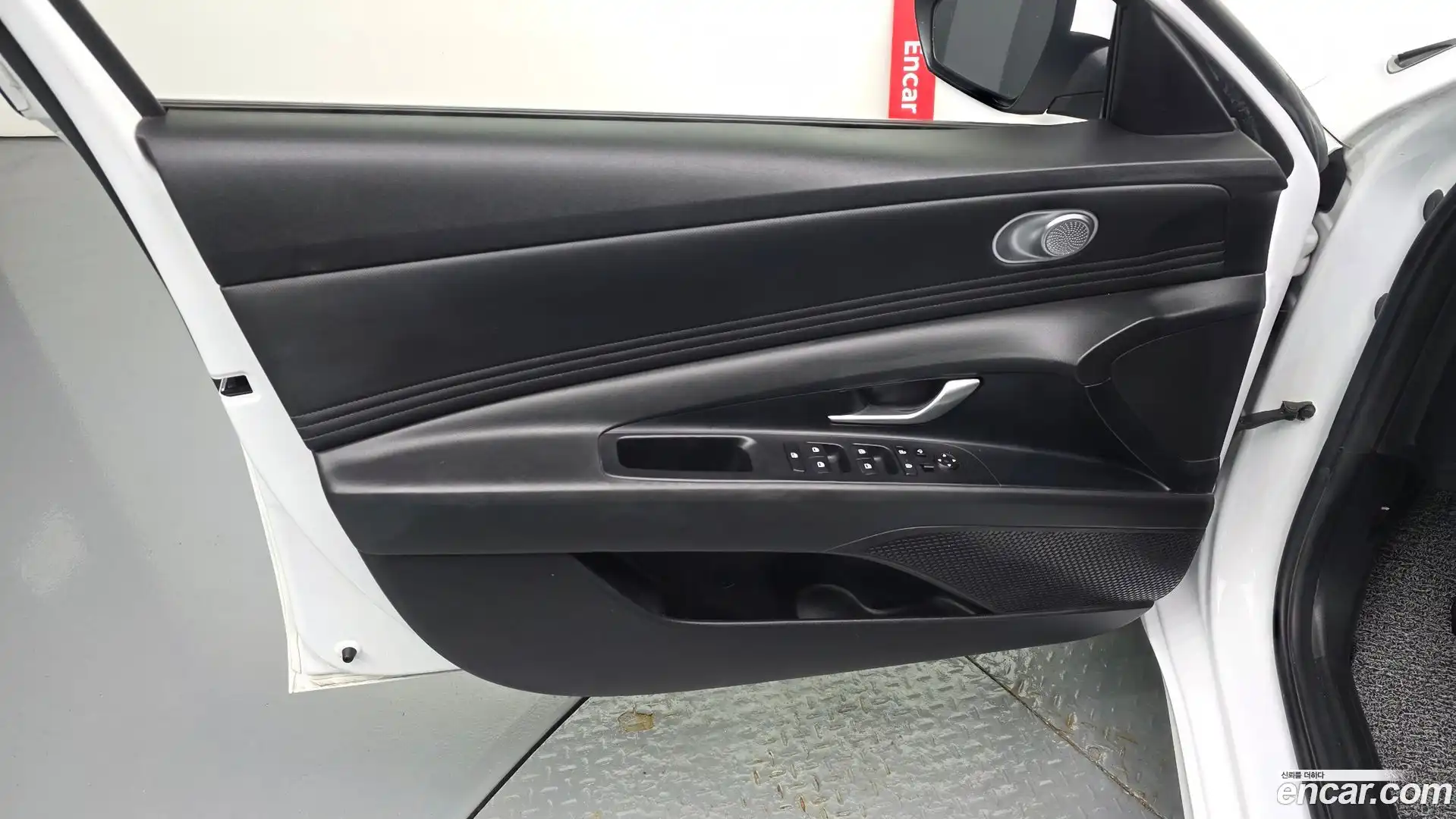 AVANTE Hyundai 2022.4-INNER-034