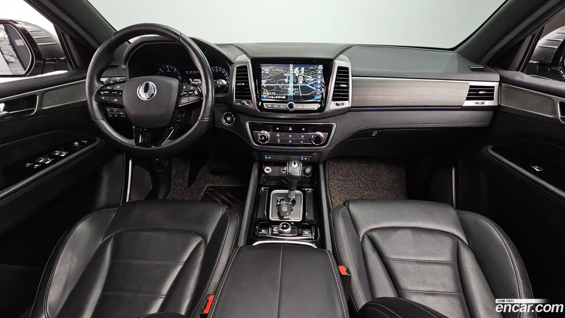 Rexton KG Mobility 2019.3-INNER-007