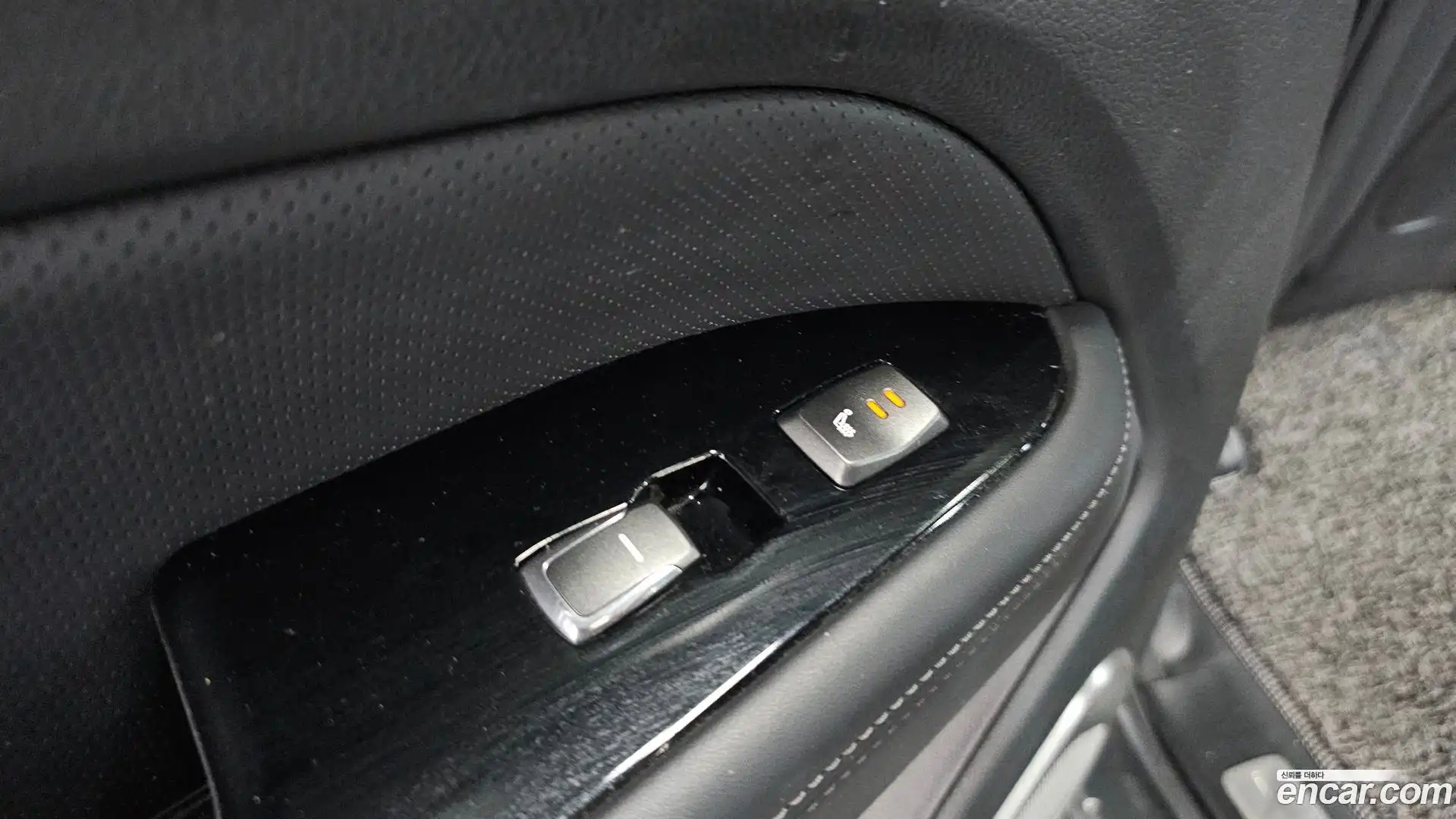 Rexton KG Mobility 2019.3-OPTION-024
