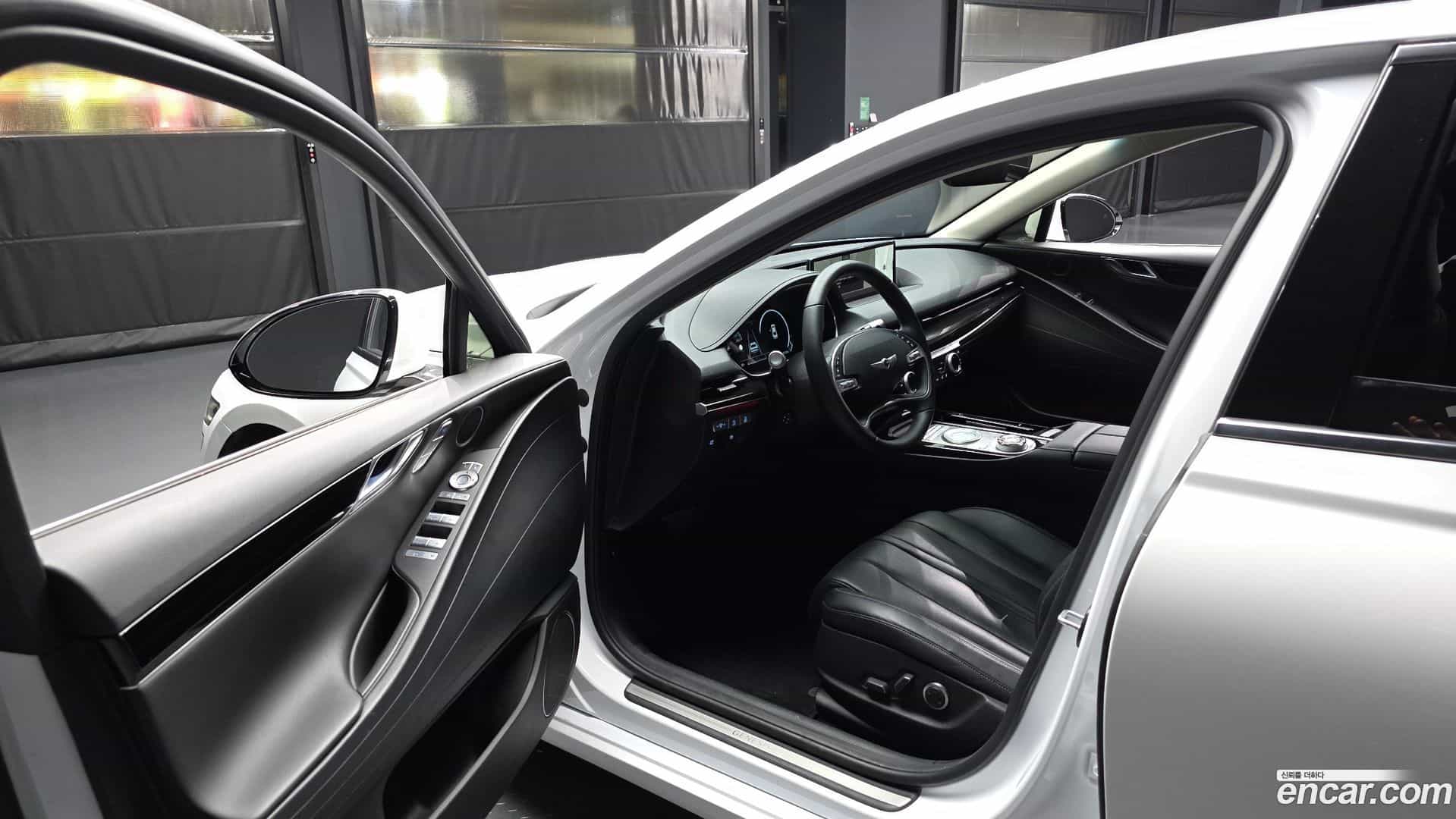 G80 Genesis 2021.11-INNER-010