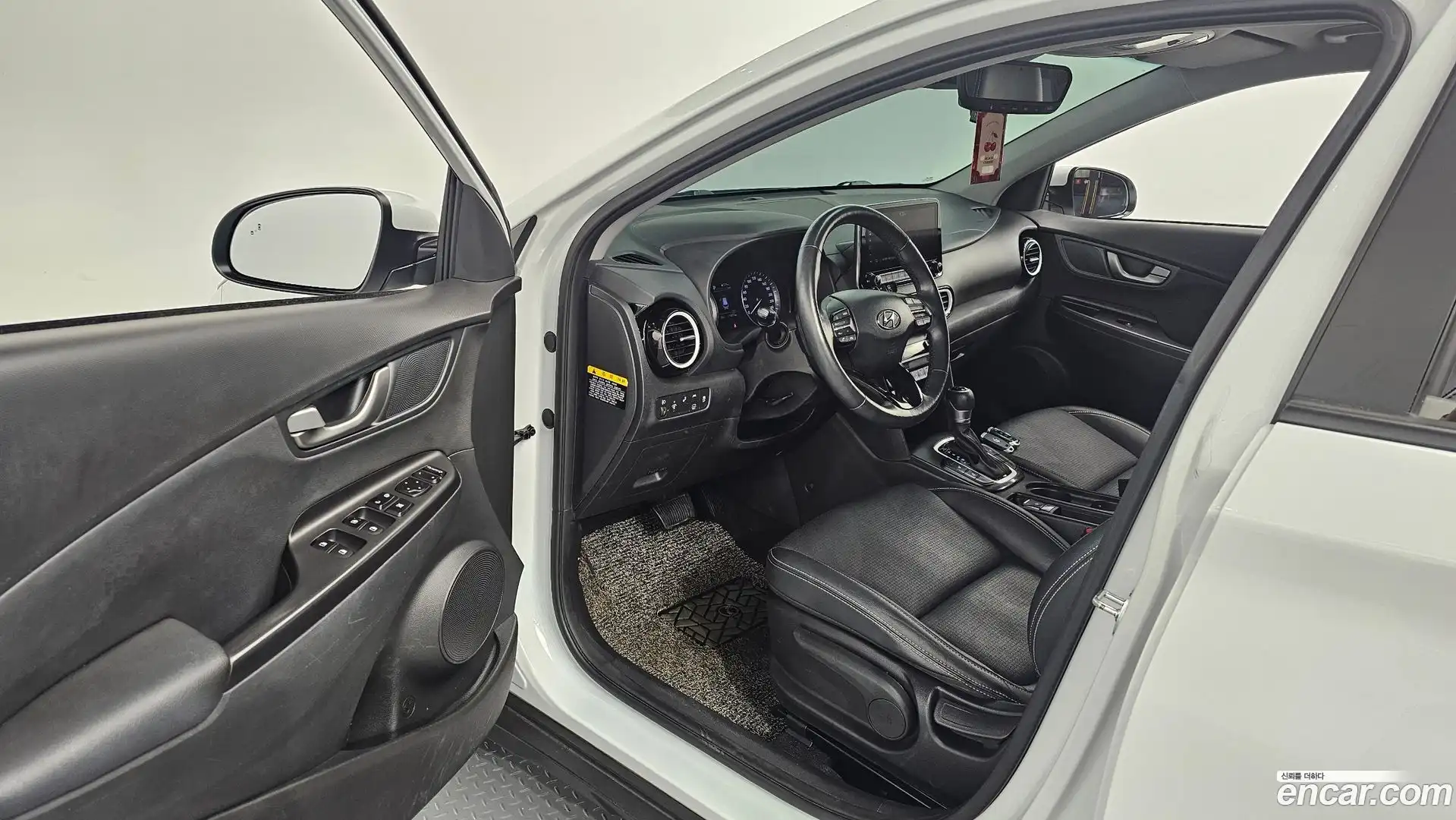 Kona Hyundai 2020.2-INNER-010