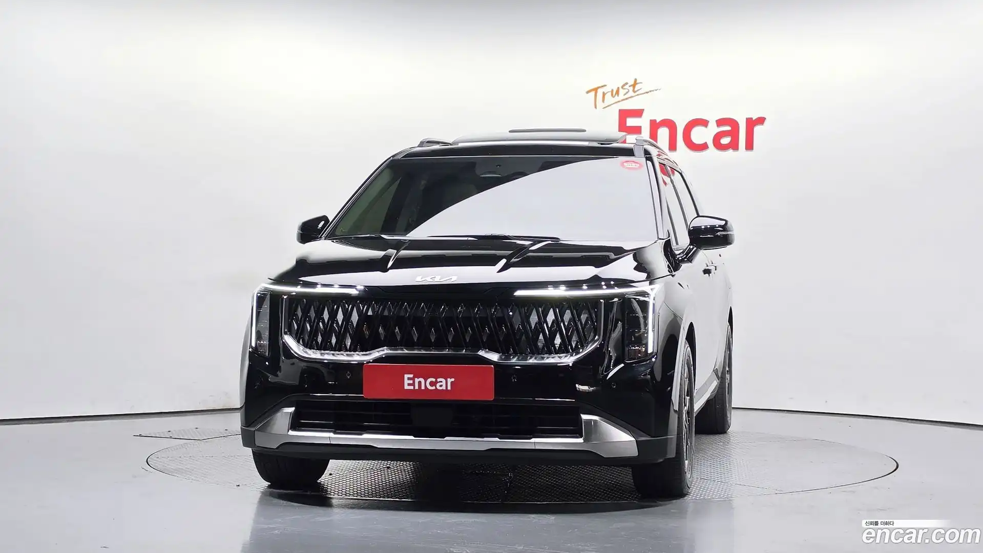 Canival Kia 2025.11-OUTER-003