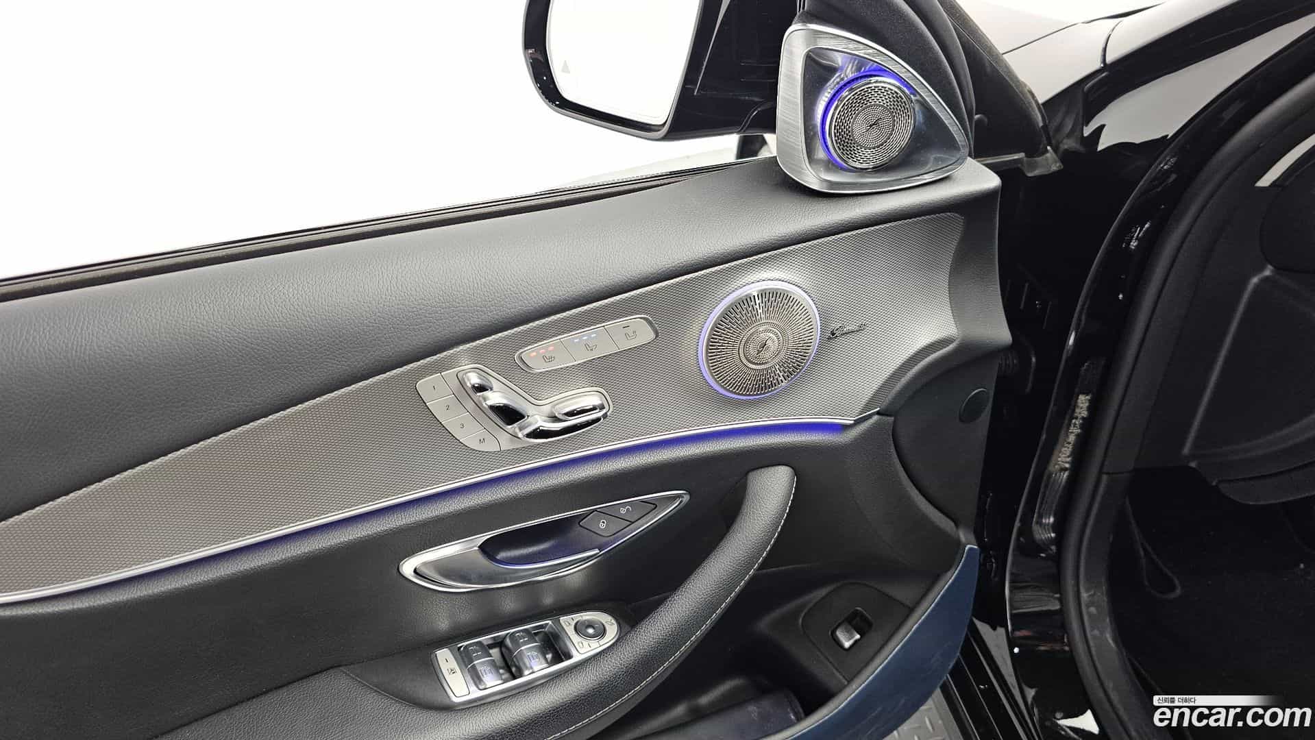 E-Class Mercedes-Benz 2017.3-OPTION-022