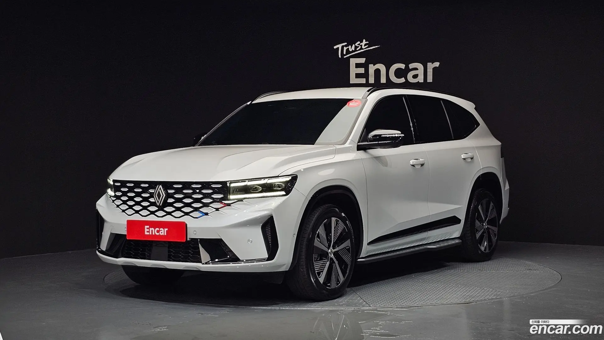 Main__Slider__Photo:Grand Koleos Renault Korea 2025.6-0