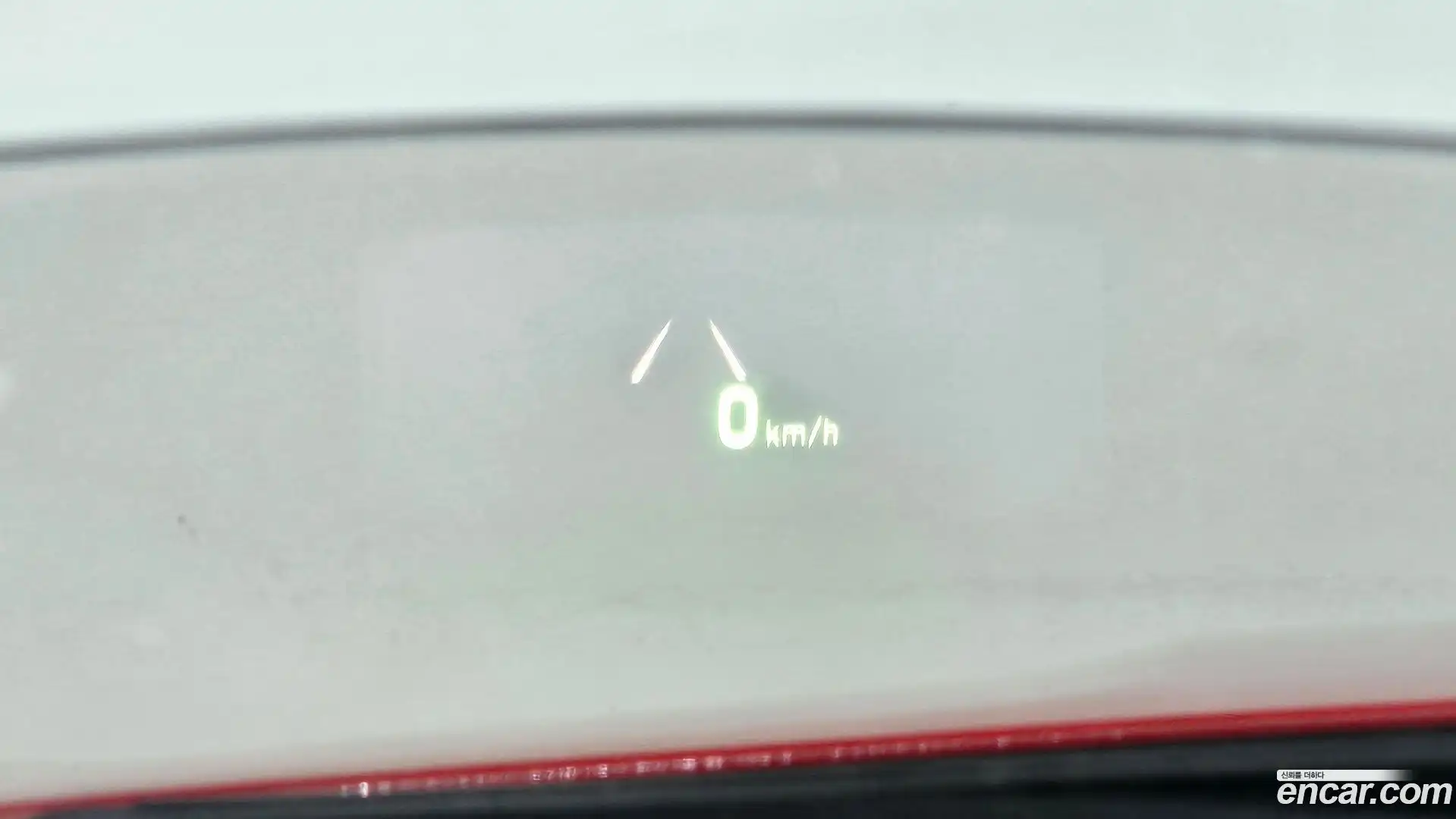 Veloster Hyundai 2020.5-OPTION-022