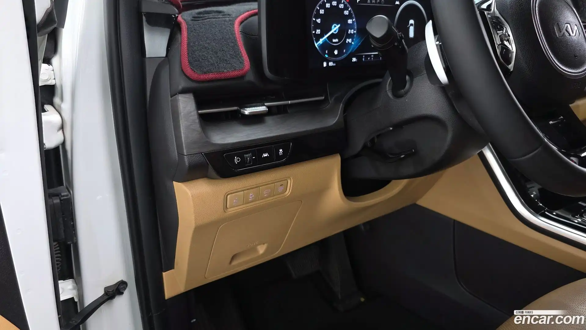 Canival Kia 2022.6-OPTION-017