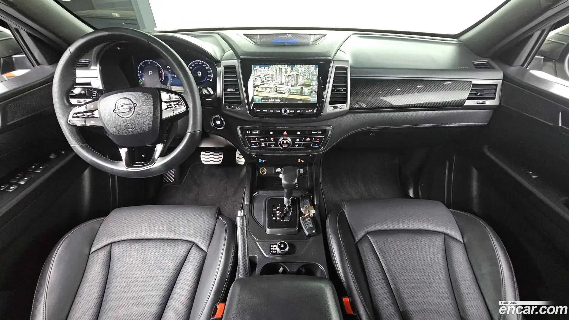 Rexton KG Mobility 2022.10-INNER-007