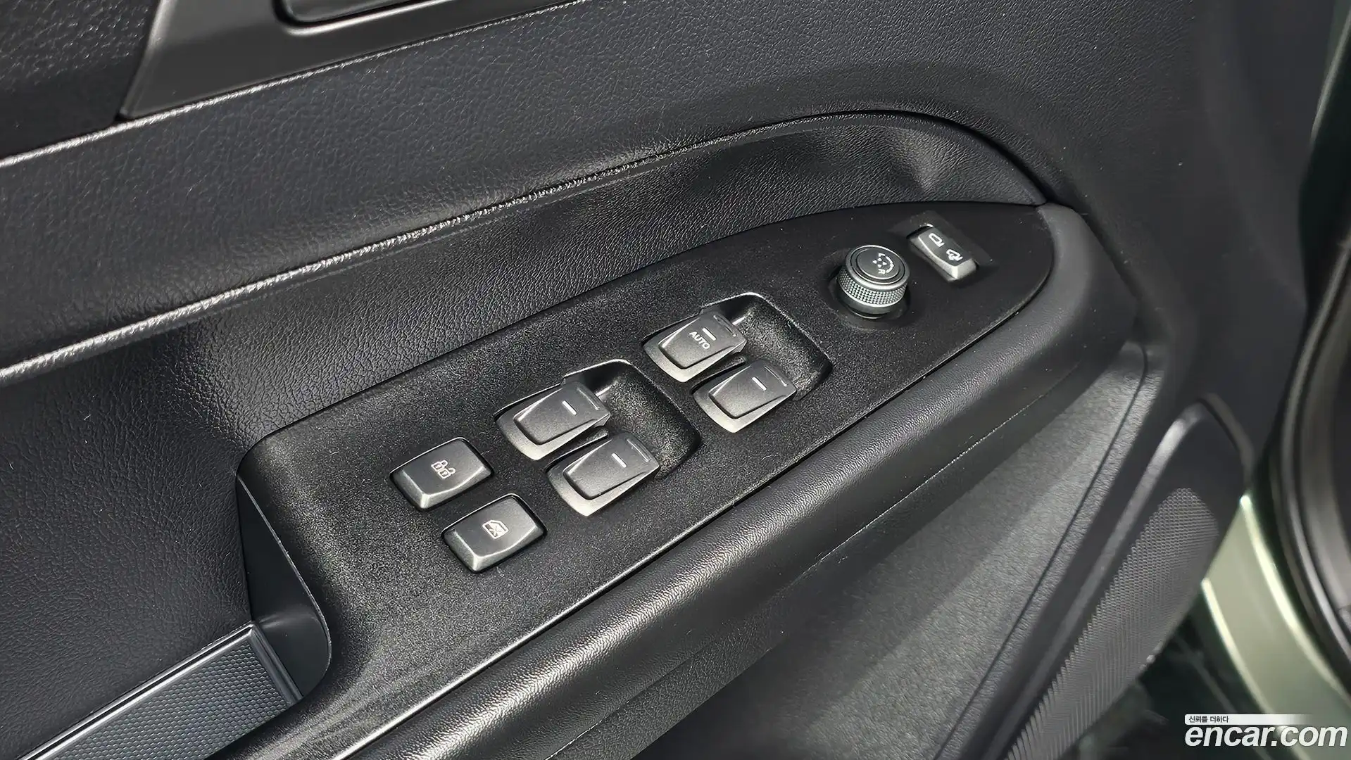 Rexton KG Mobility 2022.10-OPTION-040