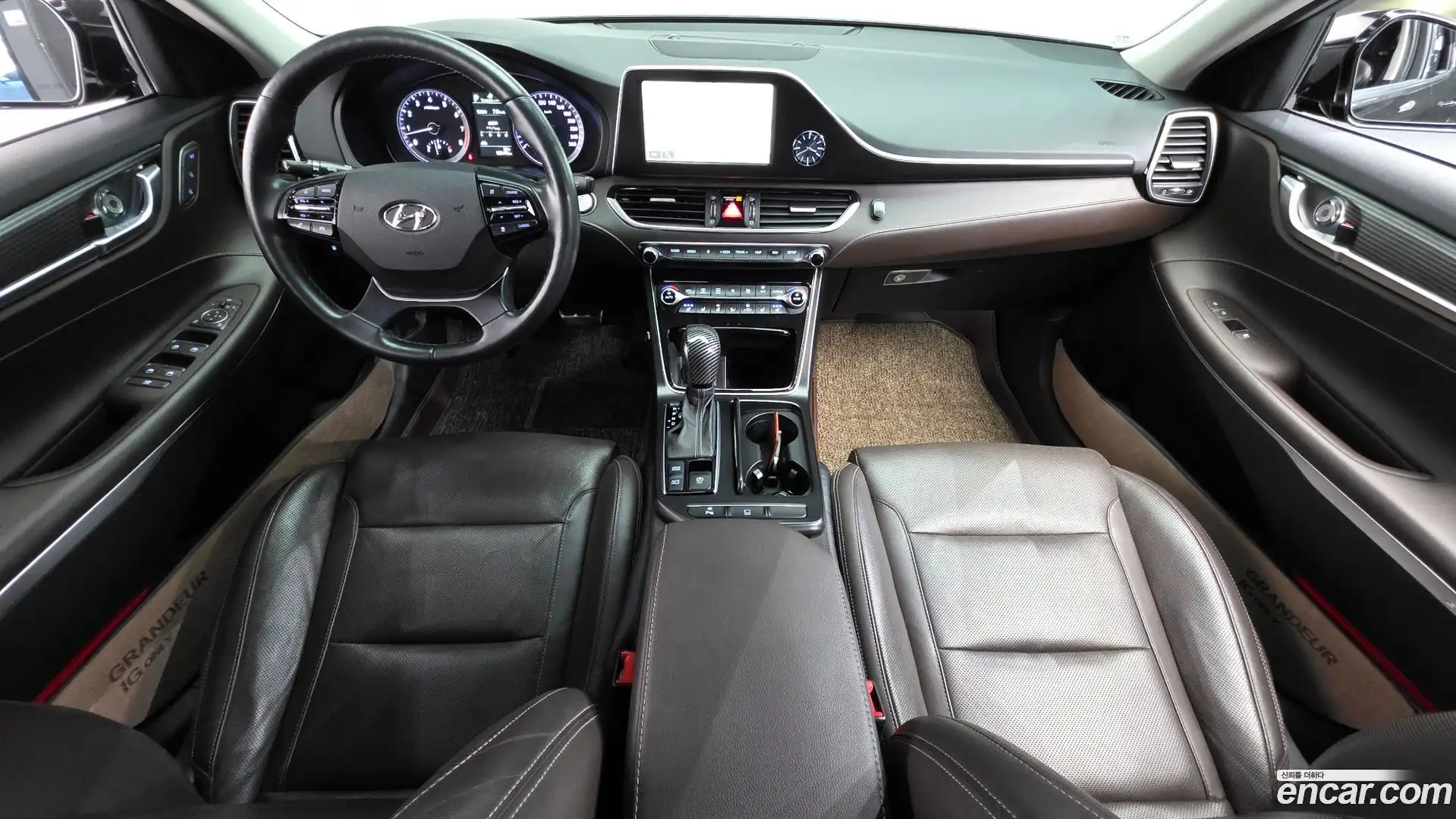 Grandeur Hyundai 2018.7-INNER-007