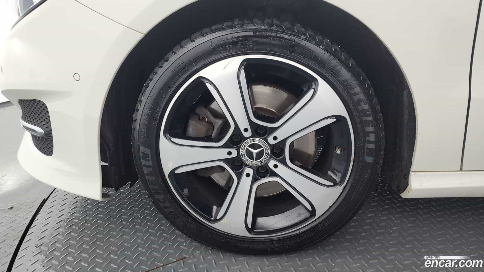 B-Class Mercedes-Benz 2018.5-OUTER-005