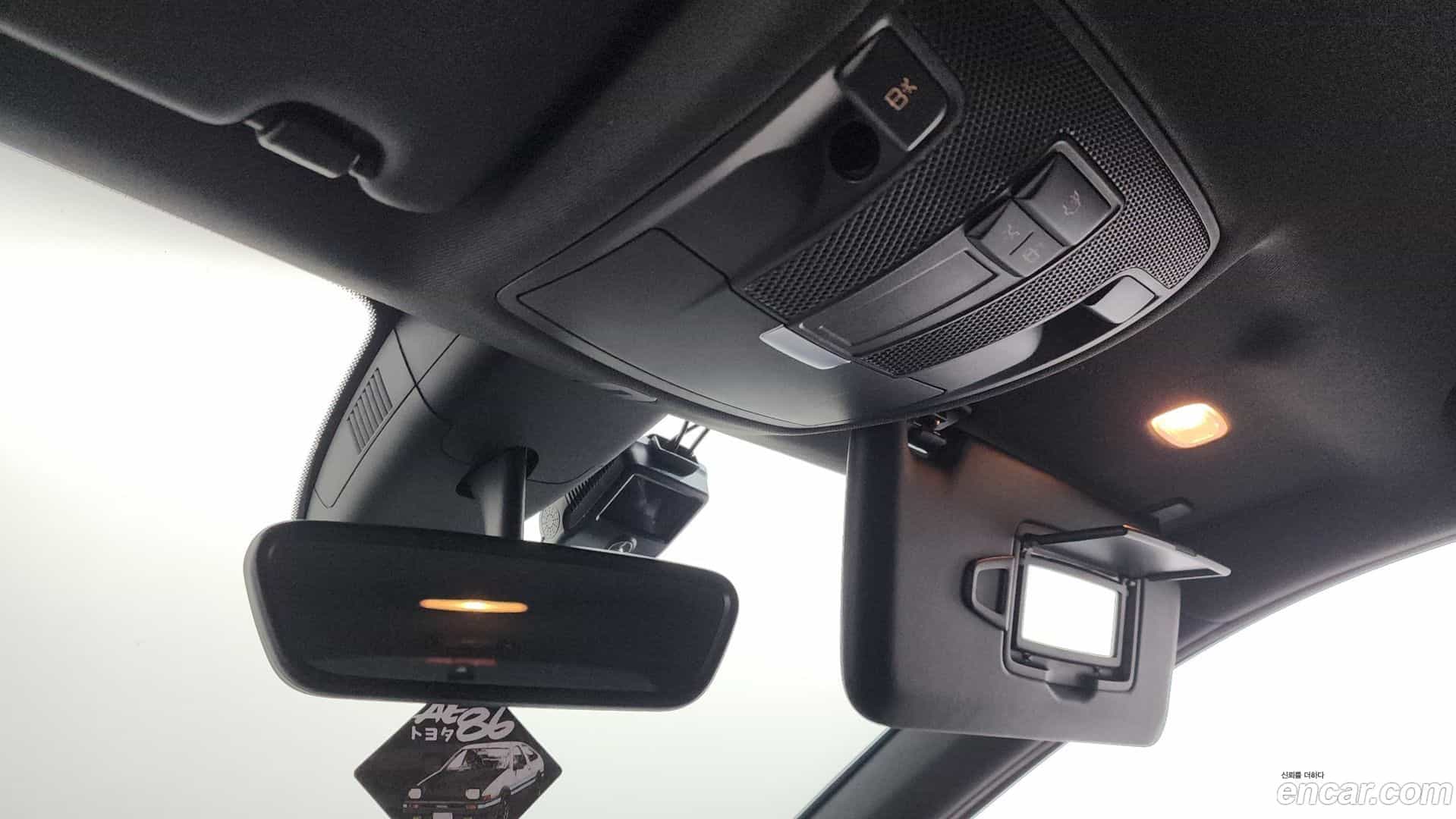B-Class Mercedes-Benz 2018.5-OPTION-023