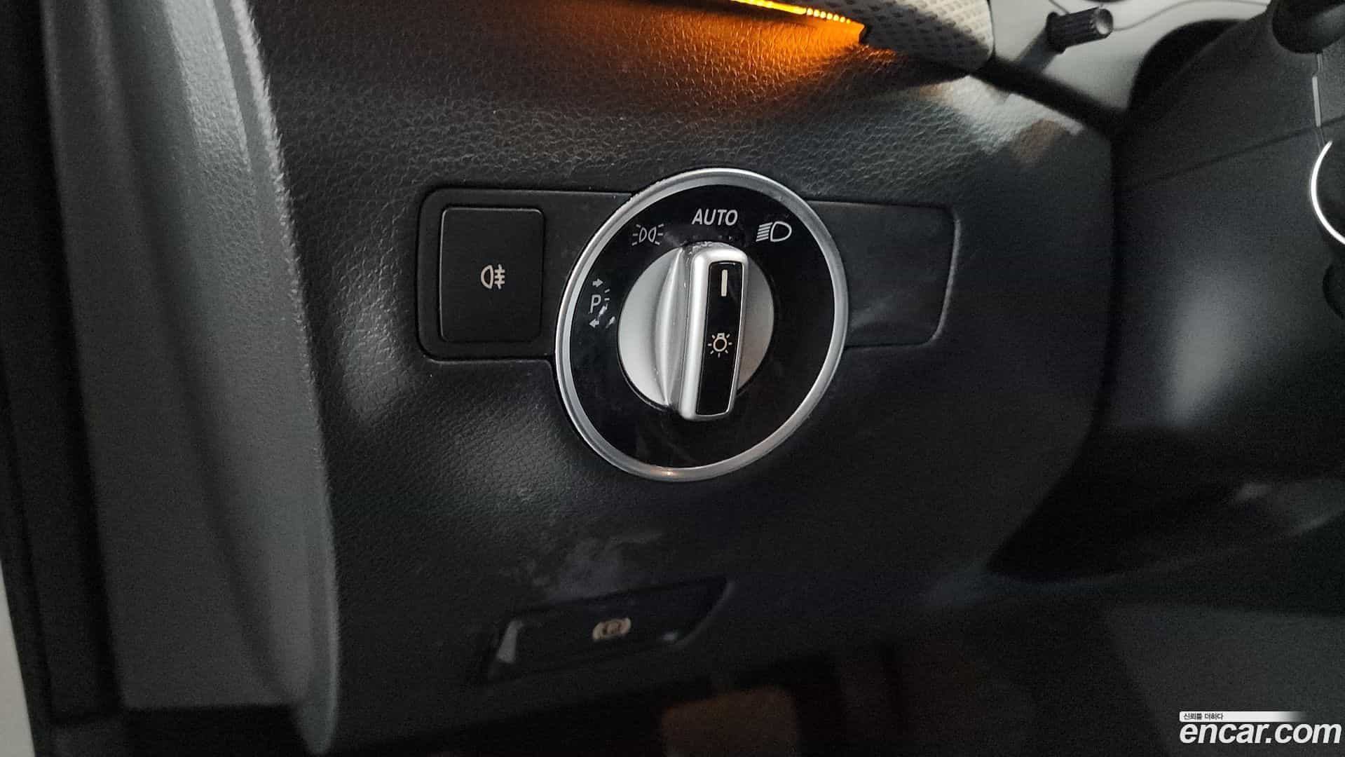B-Class Mercedes-Benz 2018.5-OPTION-024