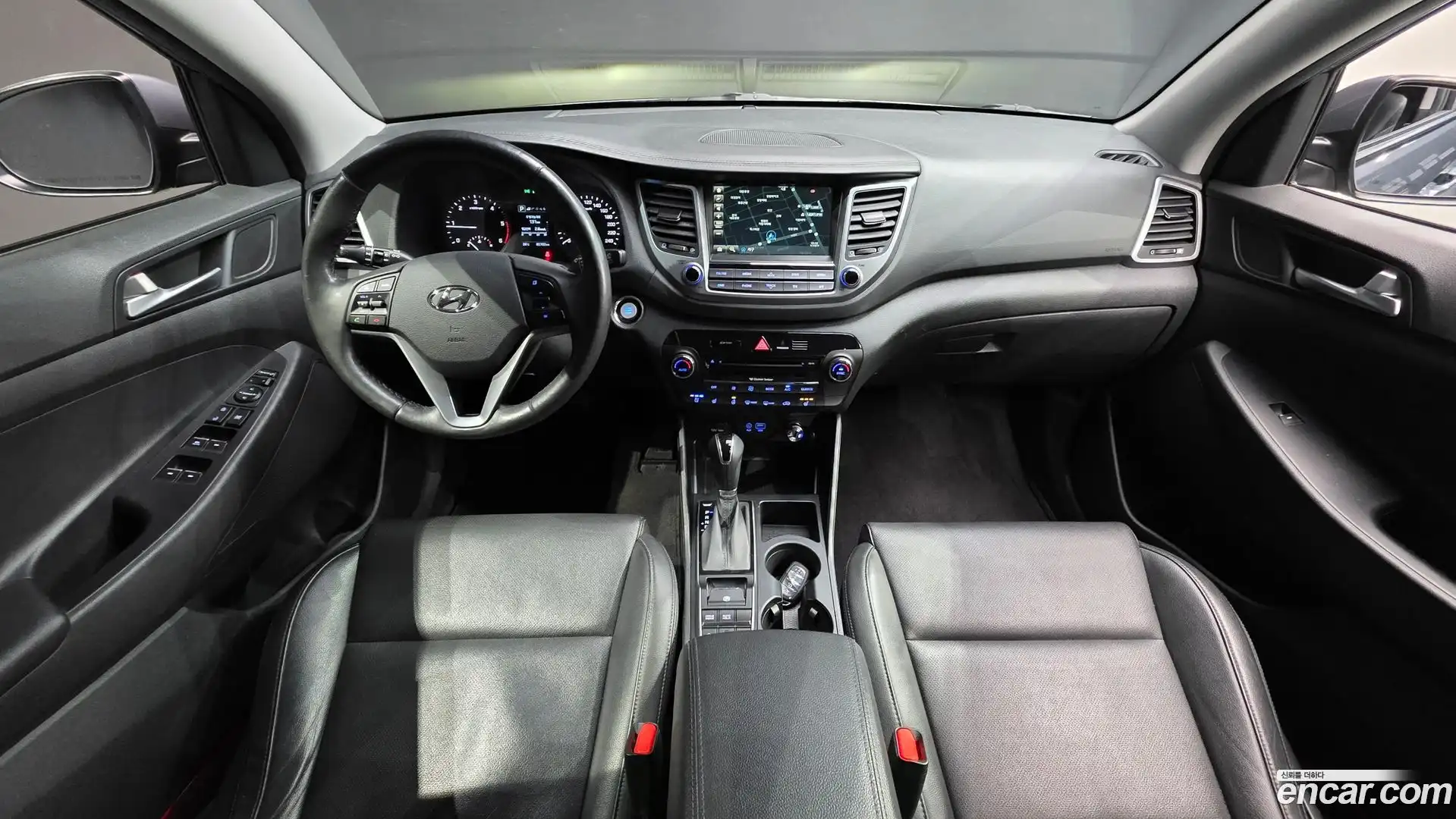 Tucson Hyundai 2016.0-INNER-007