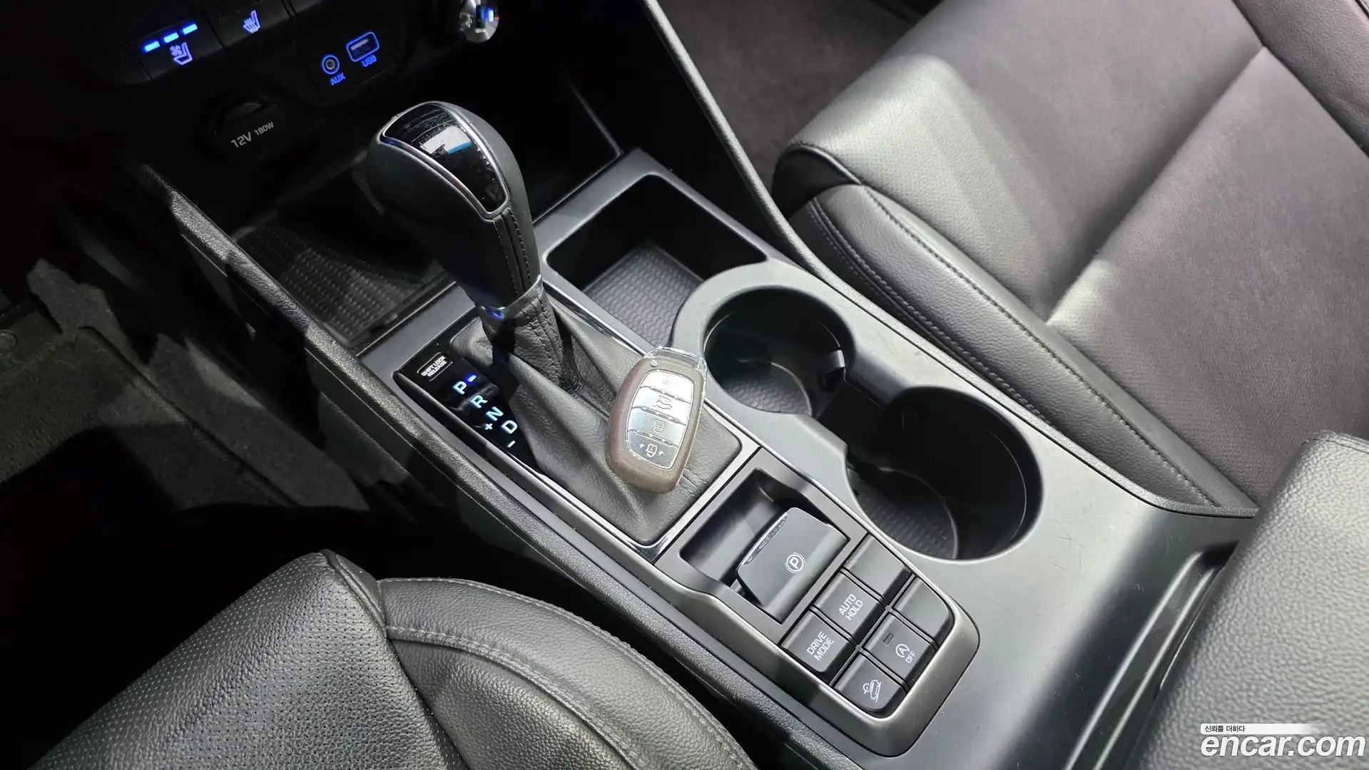 Tucson Hyundai 2016.0-INNER-009