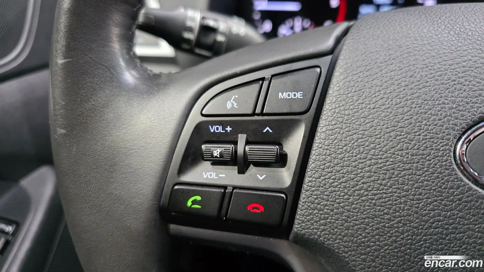Tucson Hyundai 2016.0-OPTION-018