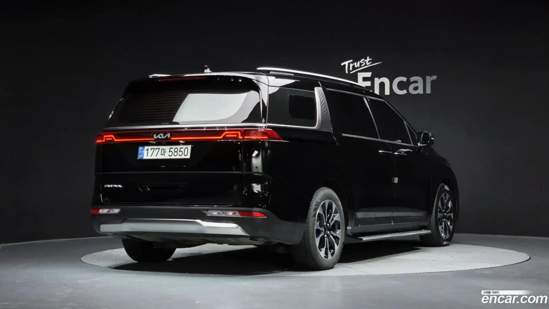 Canival Kia 2021.10-OUTER-002