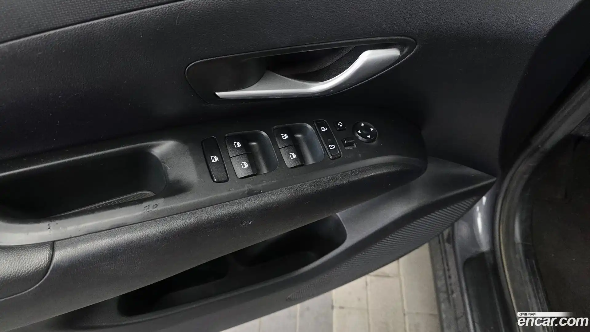 Tucson Hyundai 2022.1-OPTION-040