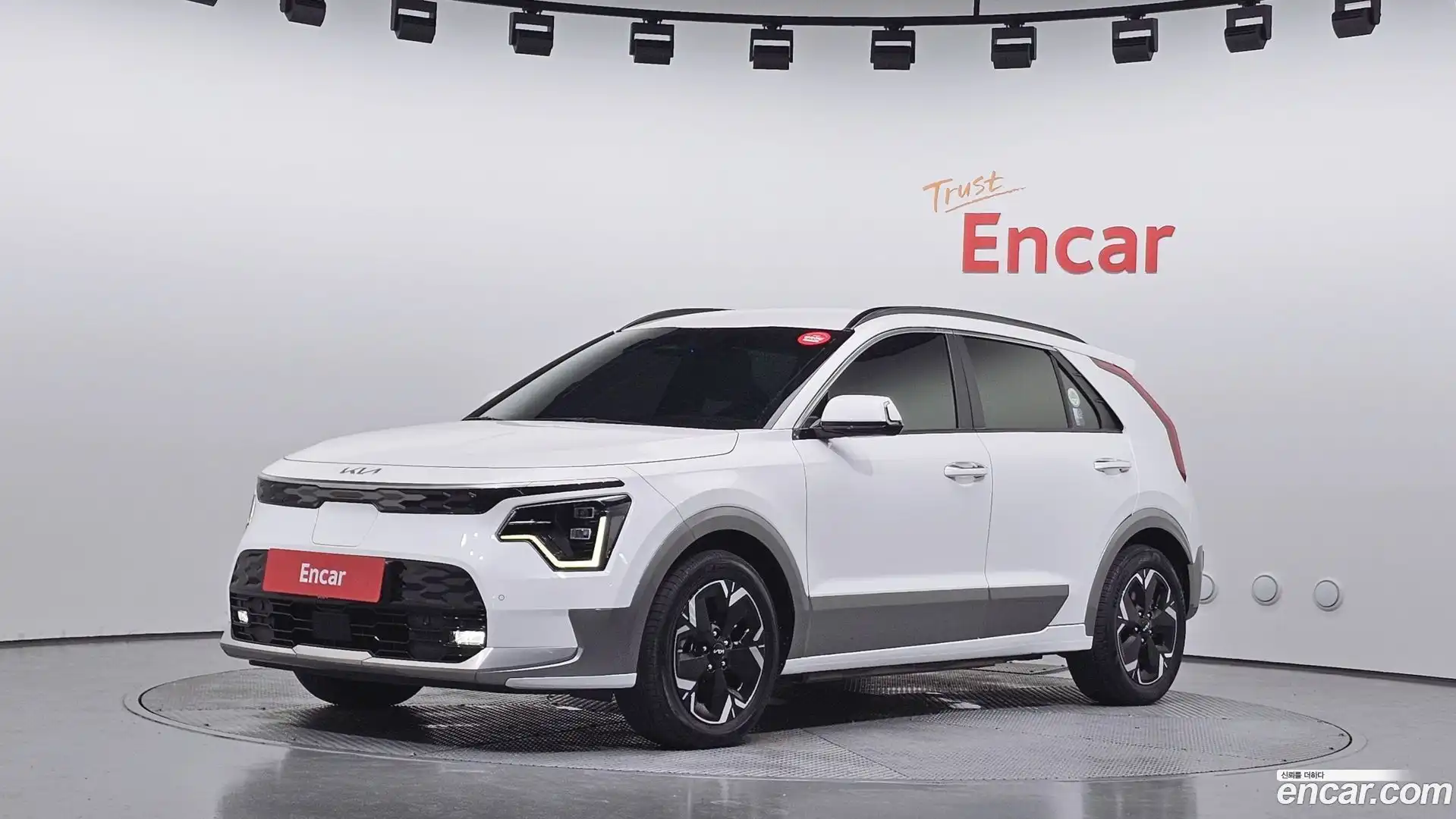 Niro Kia 2022.9-OUTER-001
