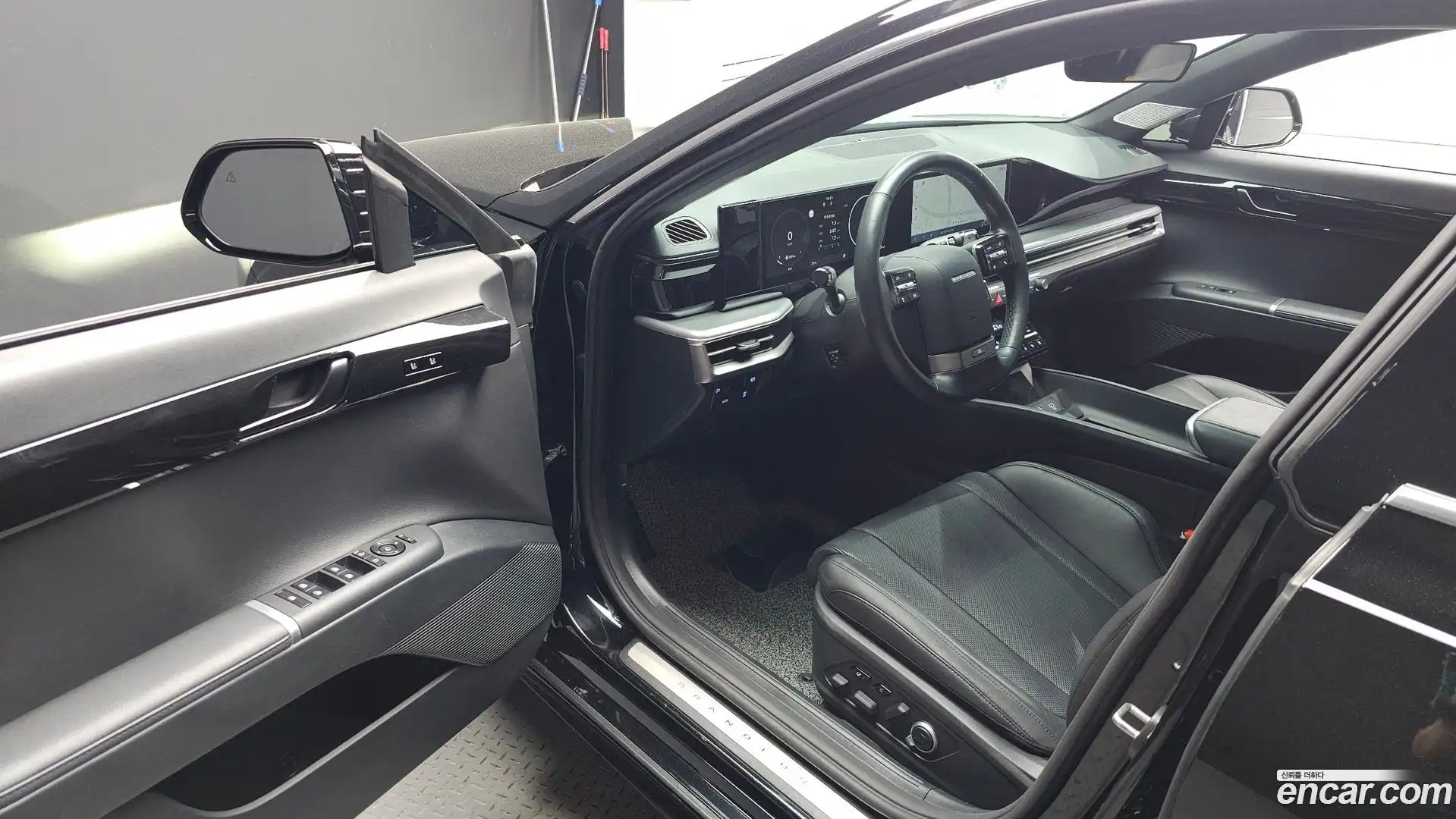 Grandeur Hyundai 2024.3-INNER-010