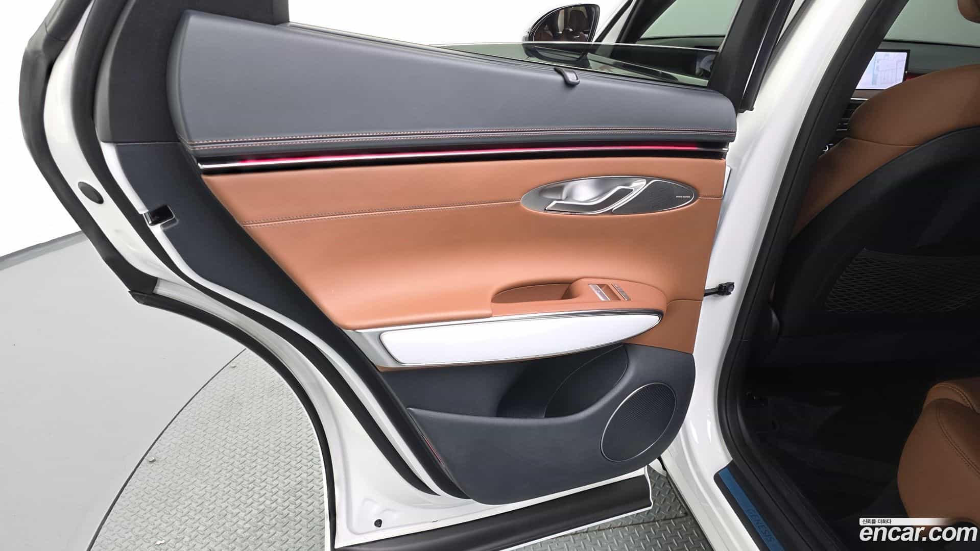 GV70 Genesis 2024.6-INNER-035