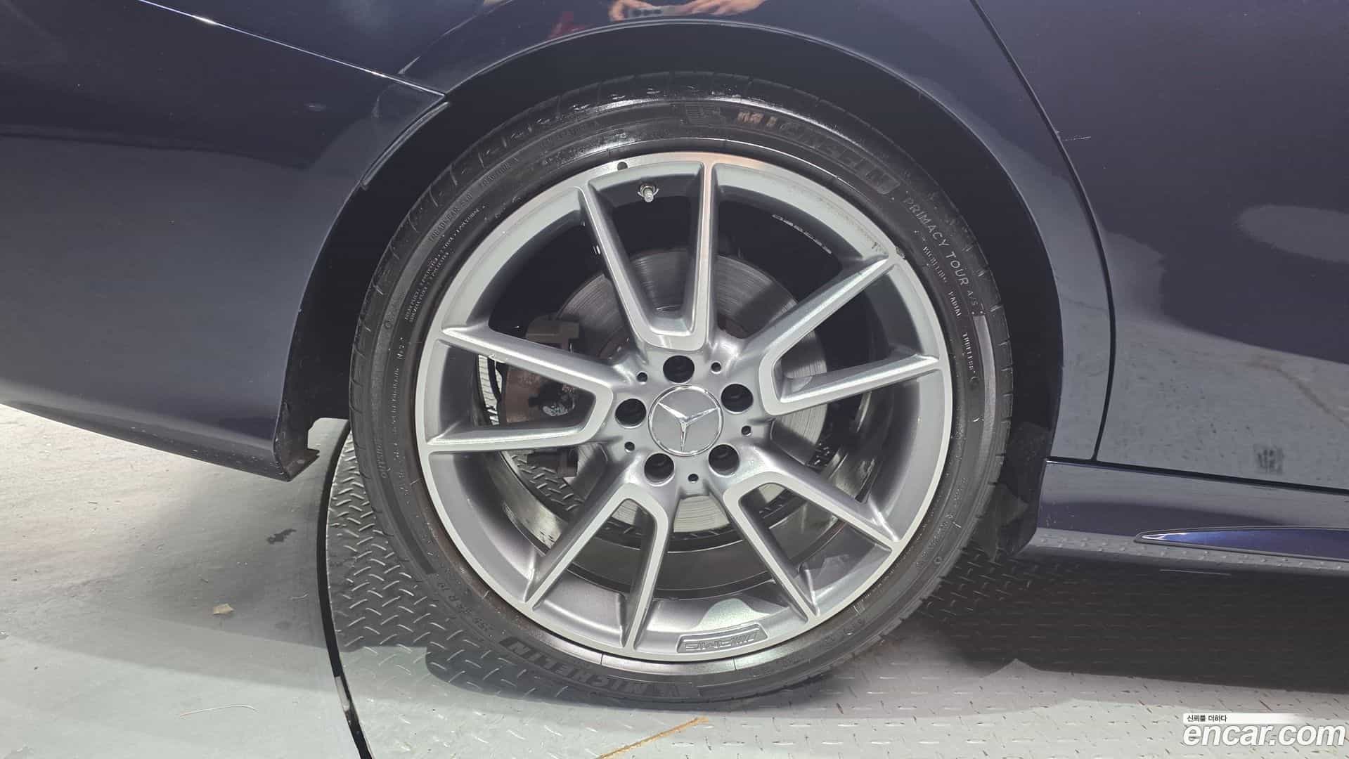 C-Class Mercedes-Benz 2018.4-OUTER-005