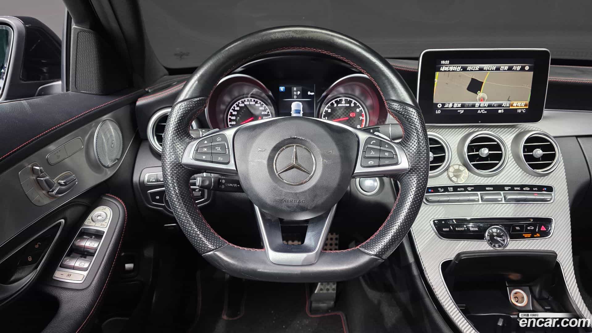 C-Class Mercedes-Benz 2018.4-OPTION-018