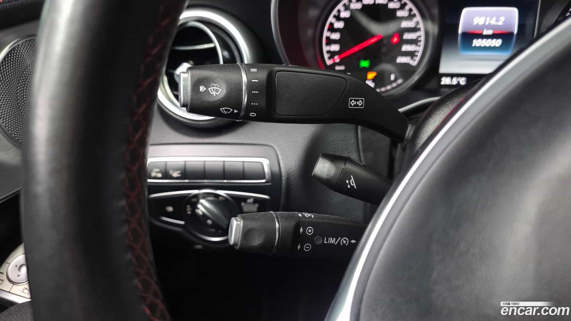 C-Class Mercedes-Benz 2018.4-OPTION-040