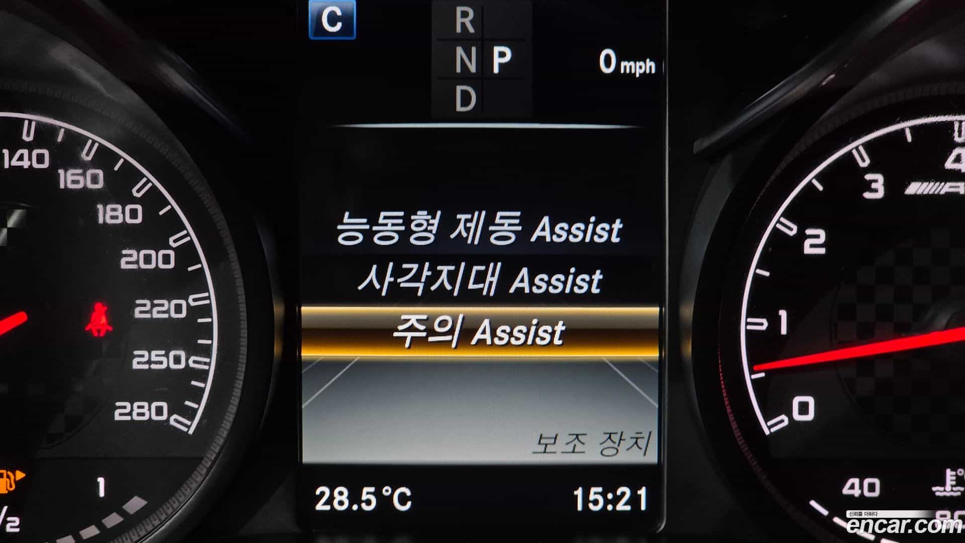 C-Class Mercedes-Benz 2018.4-OPTION-044
