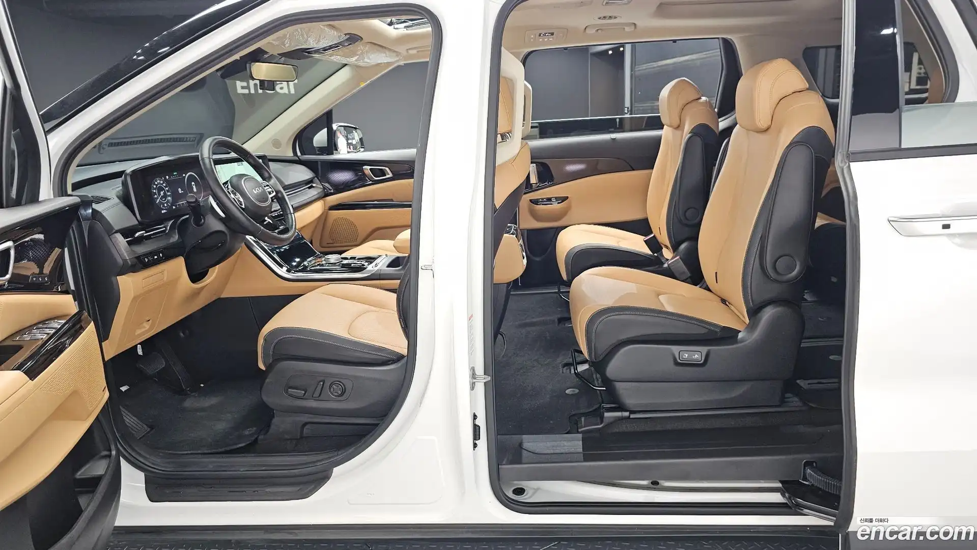 Canival Kia 2022.5-OPTION-015