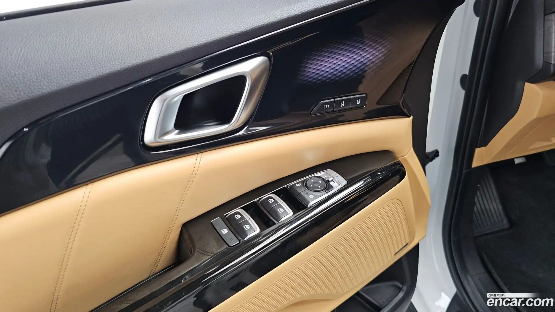 Canival Kia 2022.5-OPTION-022