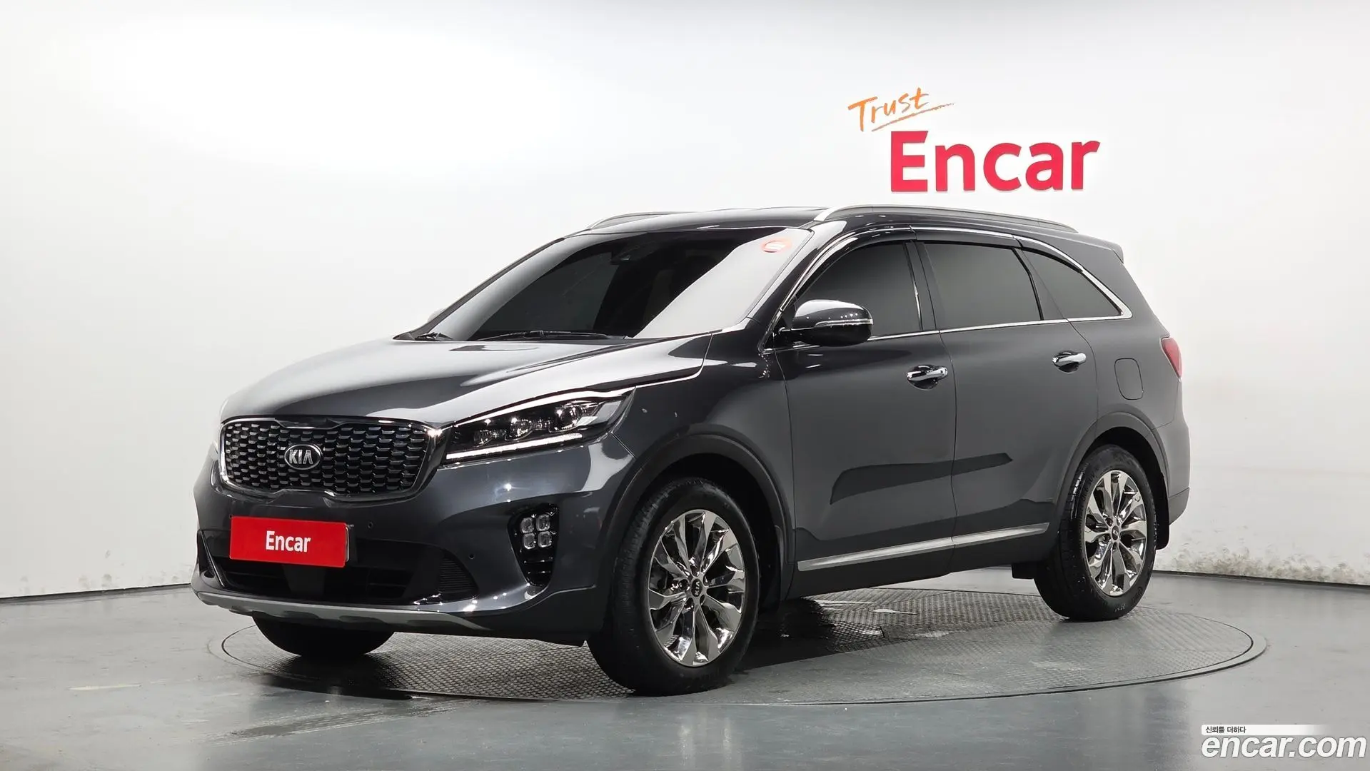 Main__Slider__Photo:Sorento Kia 2018.4-0