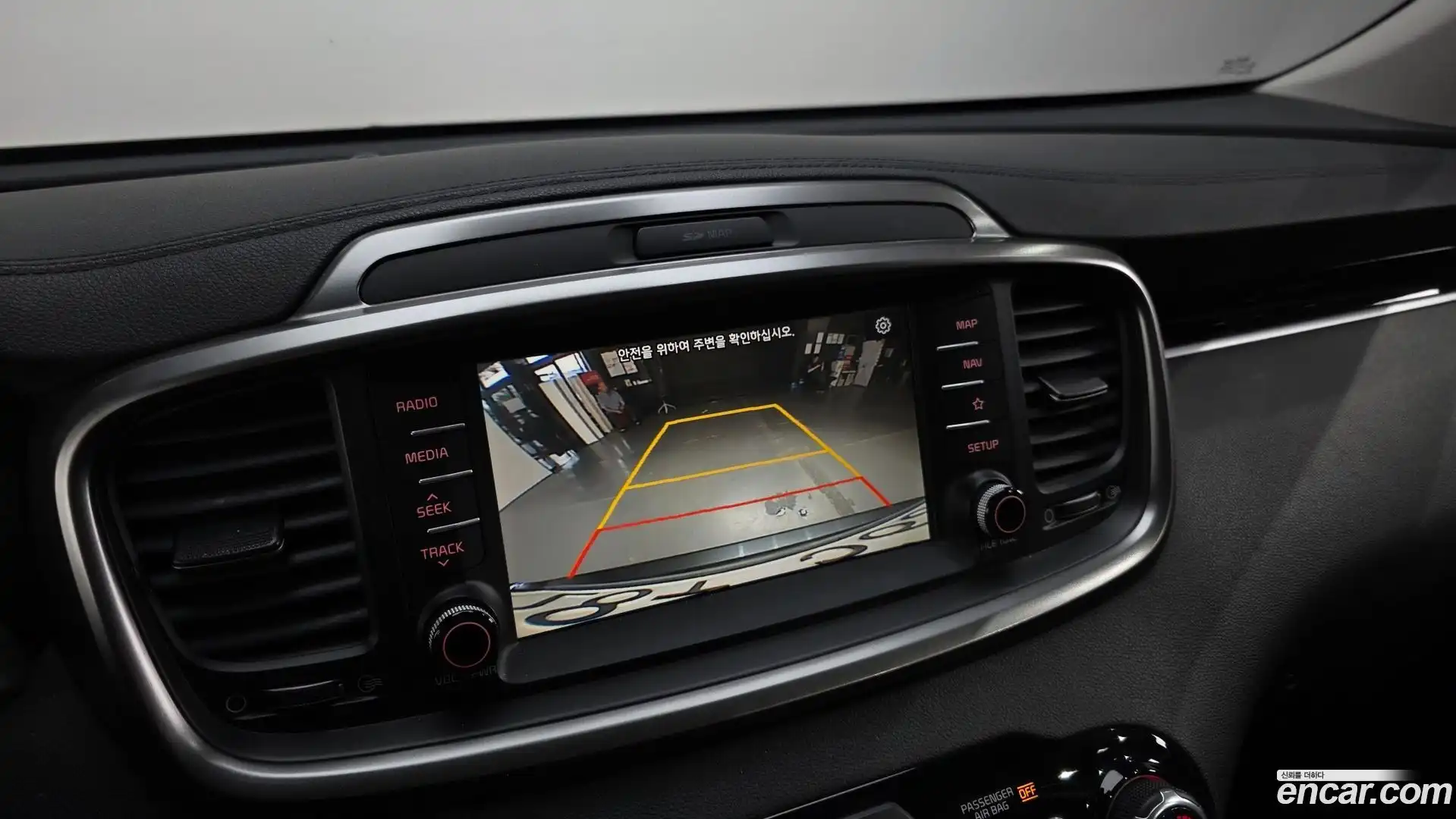 Sorento Kia 2018.4-OPTION-020