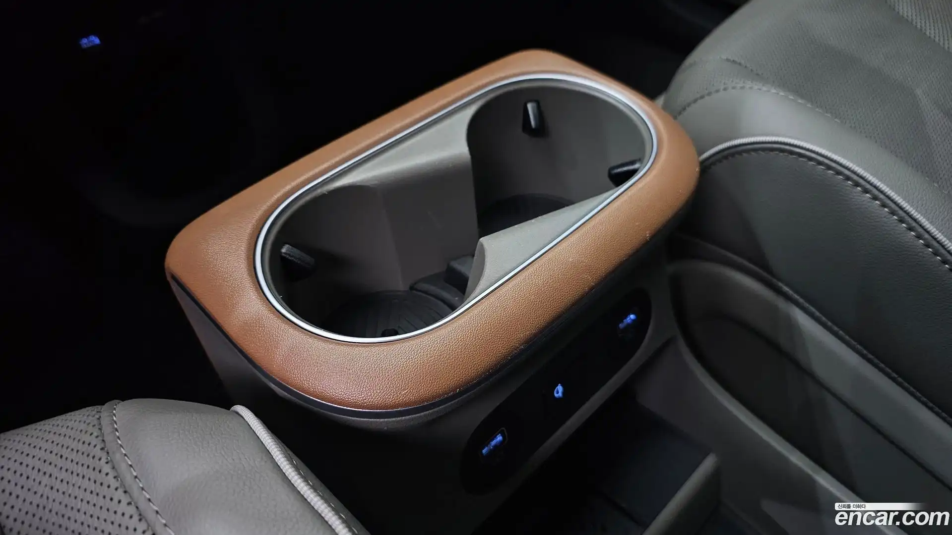 Ioniq5 Hyundai 2023.10-OPTION-043