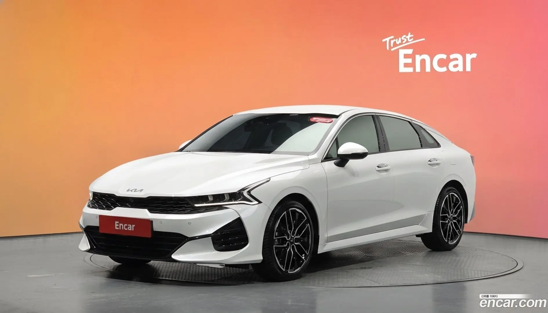 Main__Slider__Photo:K5 Kia 2021.10-0