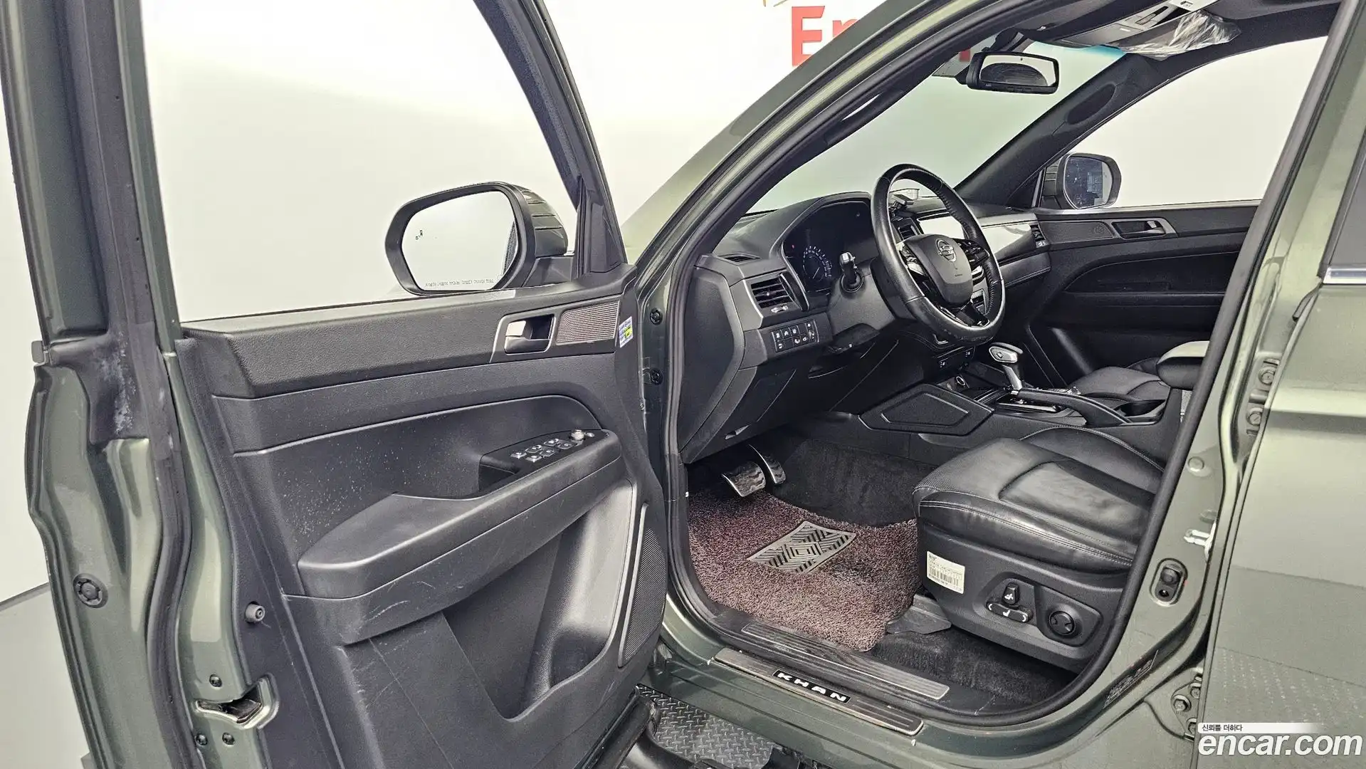 Rexton KG Mobility 2021.6-INNER-010