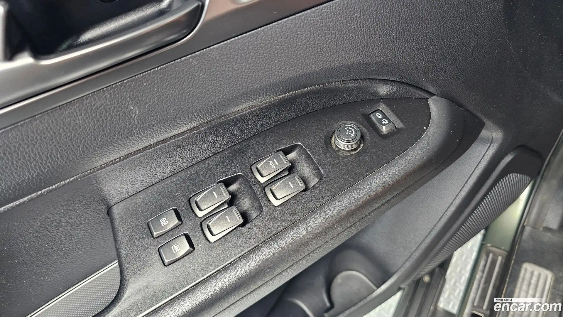 Rexton KG Mobility 2021.6-OPTION-040