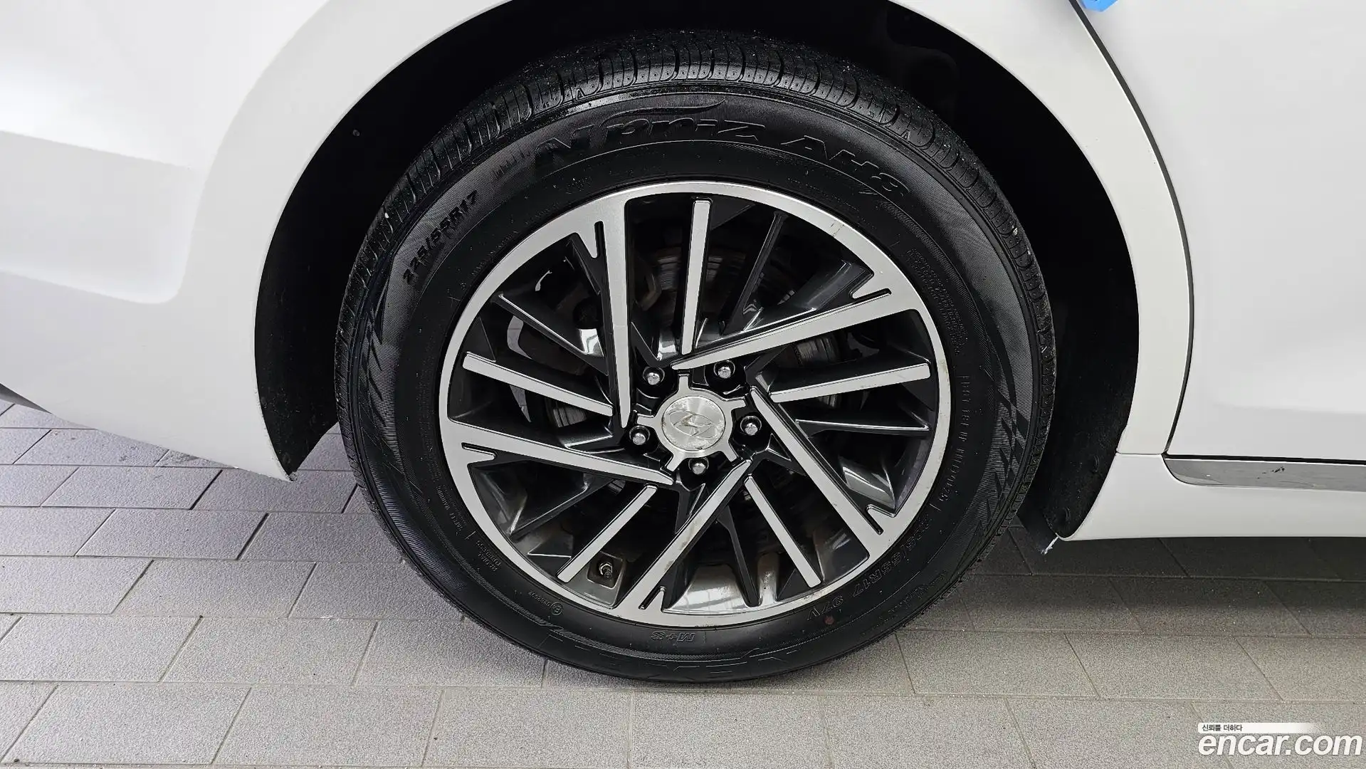 Grandeur Hyundai 2021.1-OUTER-005