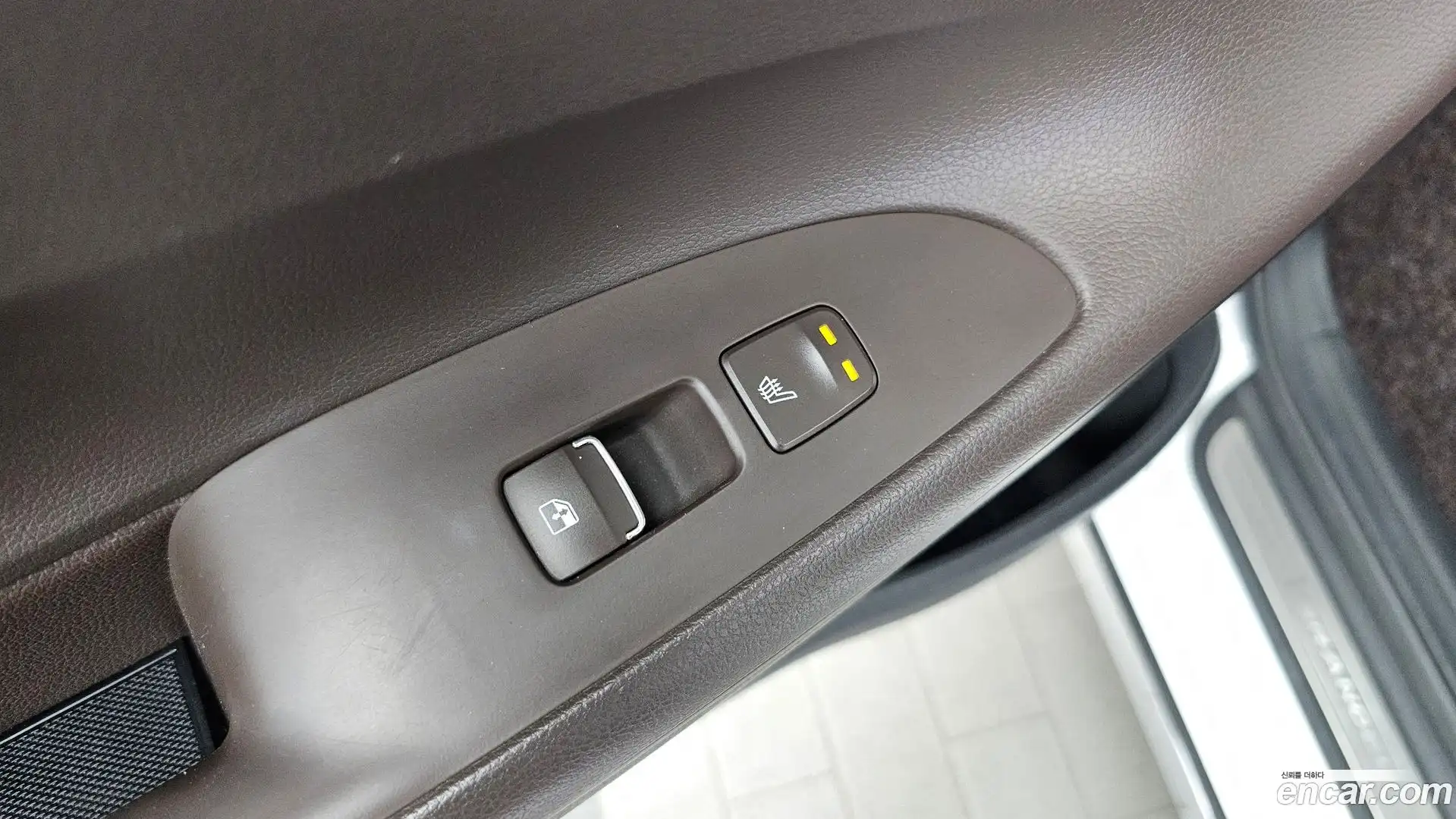 Grandeur Hyundai 2021.1-OPTION-023