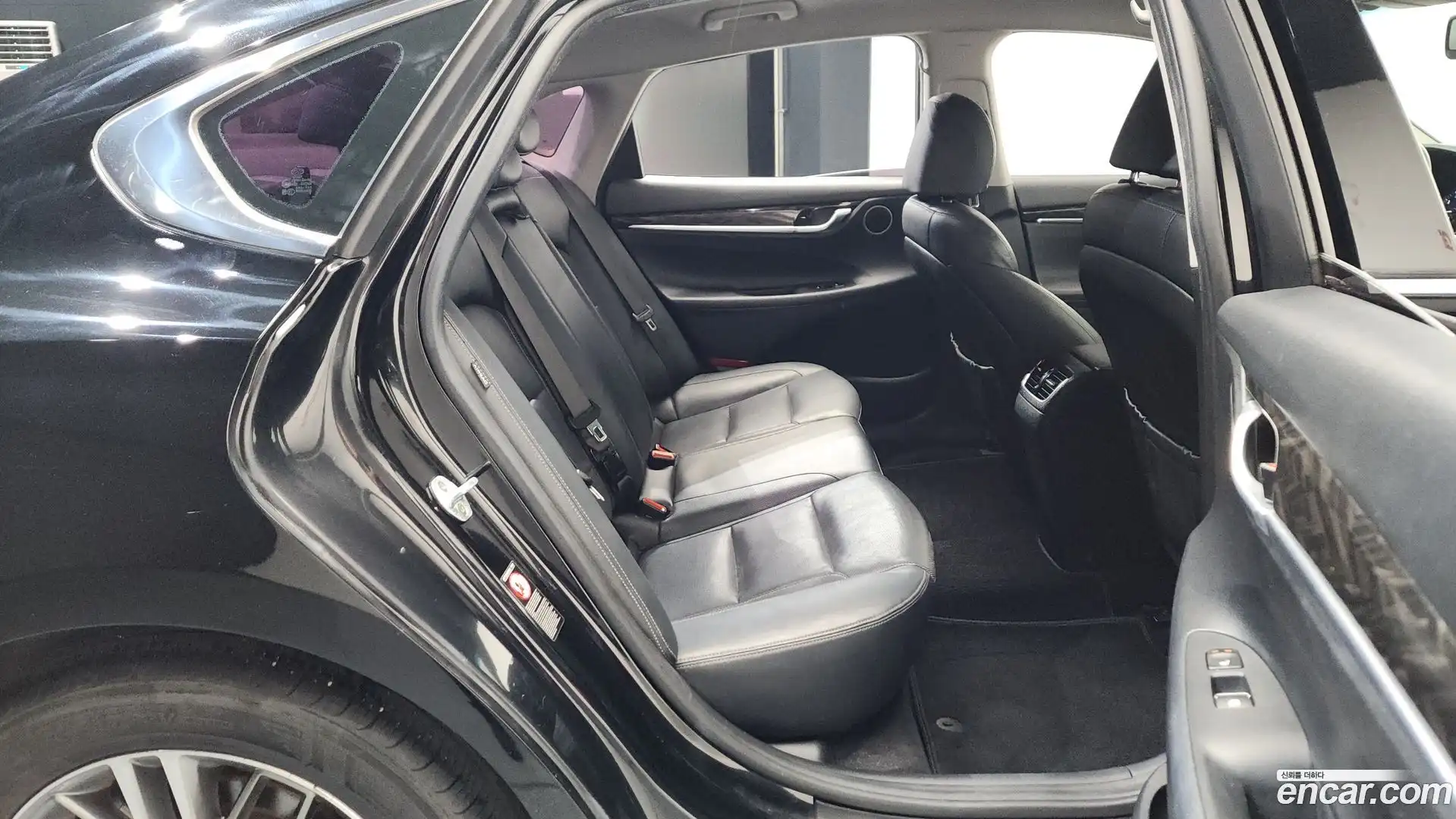 Grandeur Hyundai 2017.4-OPTION-015