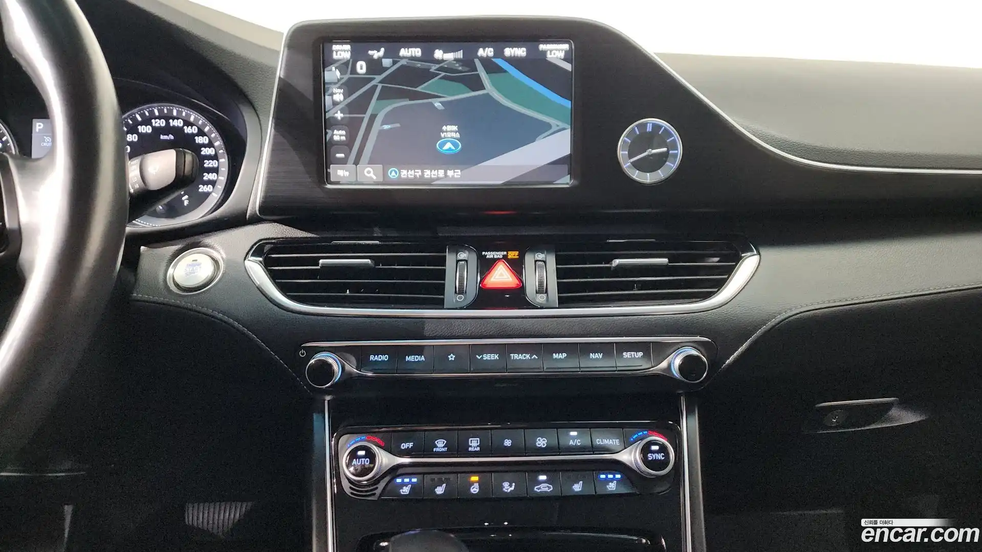 Grandeur Hyundai 2017.4-OPTION-016