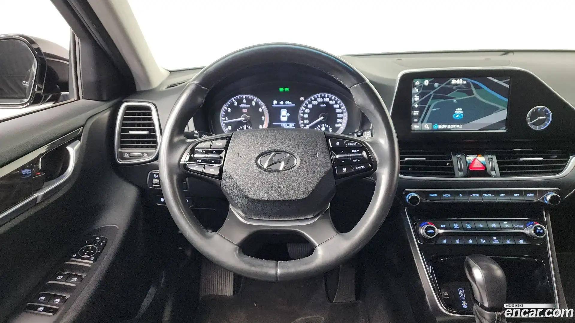 Grandeur Hyundai 2017.4-OPTION-017