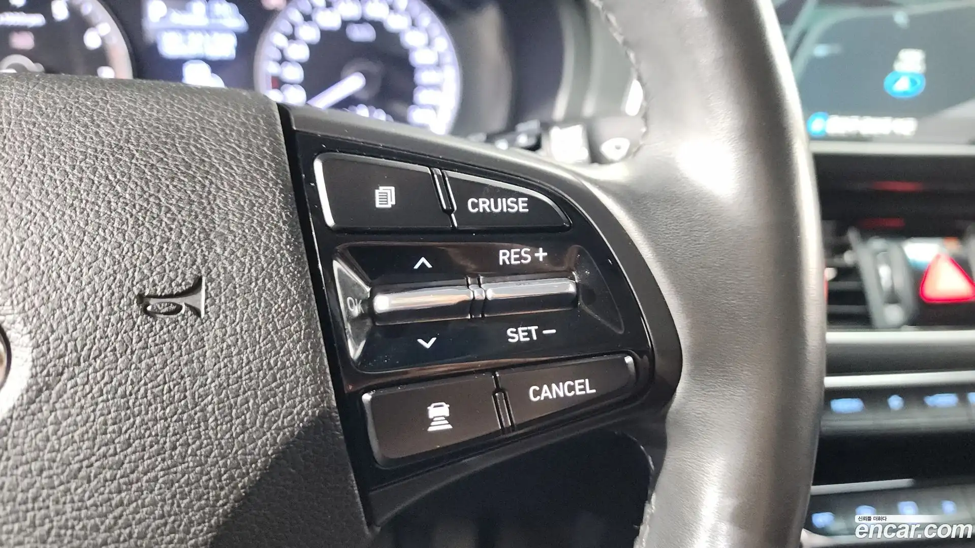 Grandeur Hyundai 2017.4-OPTION-021