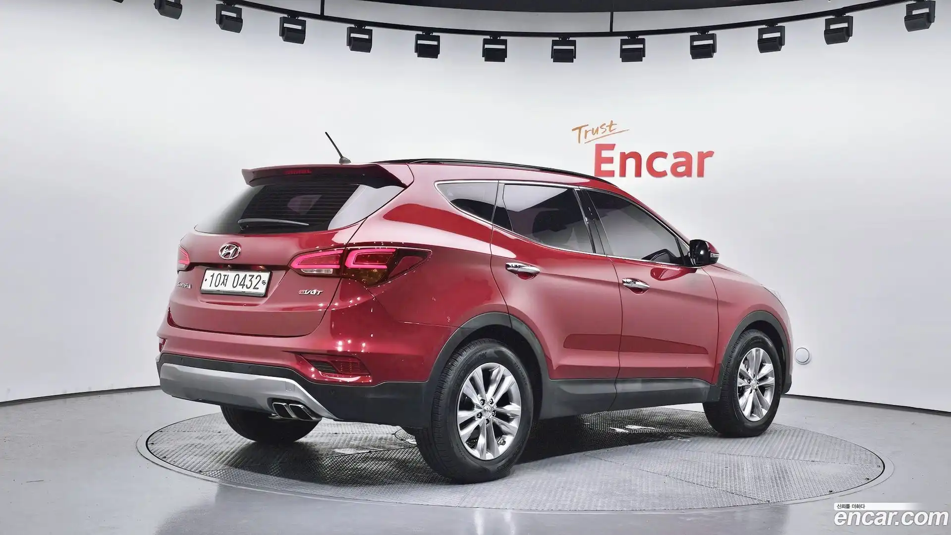 Santafe Hyundai 2016.0-OUTER-002