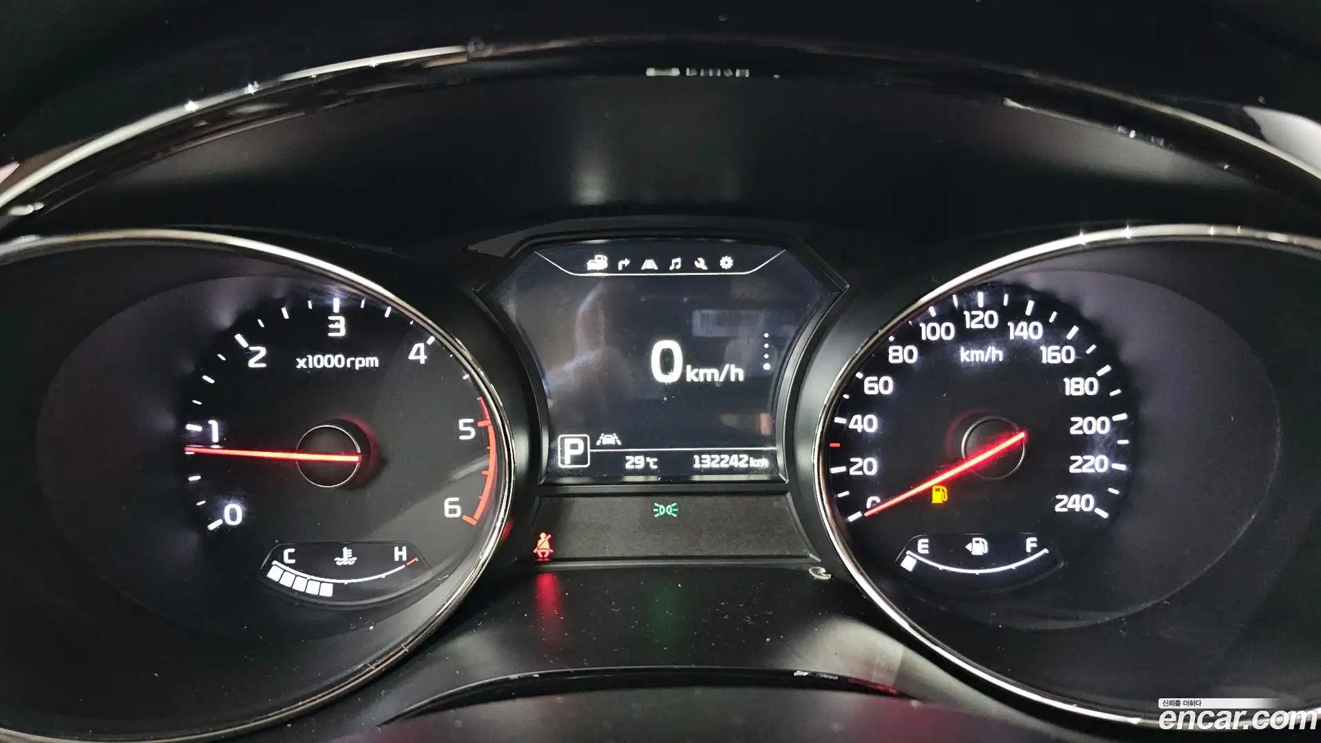 Canival Kia 2017.7-INNER-008