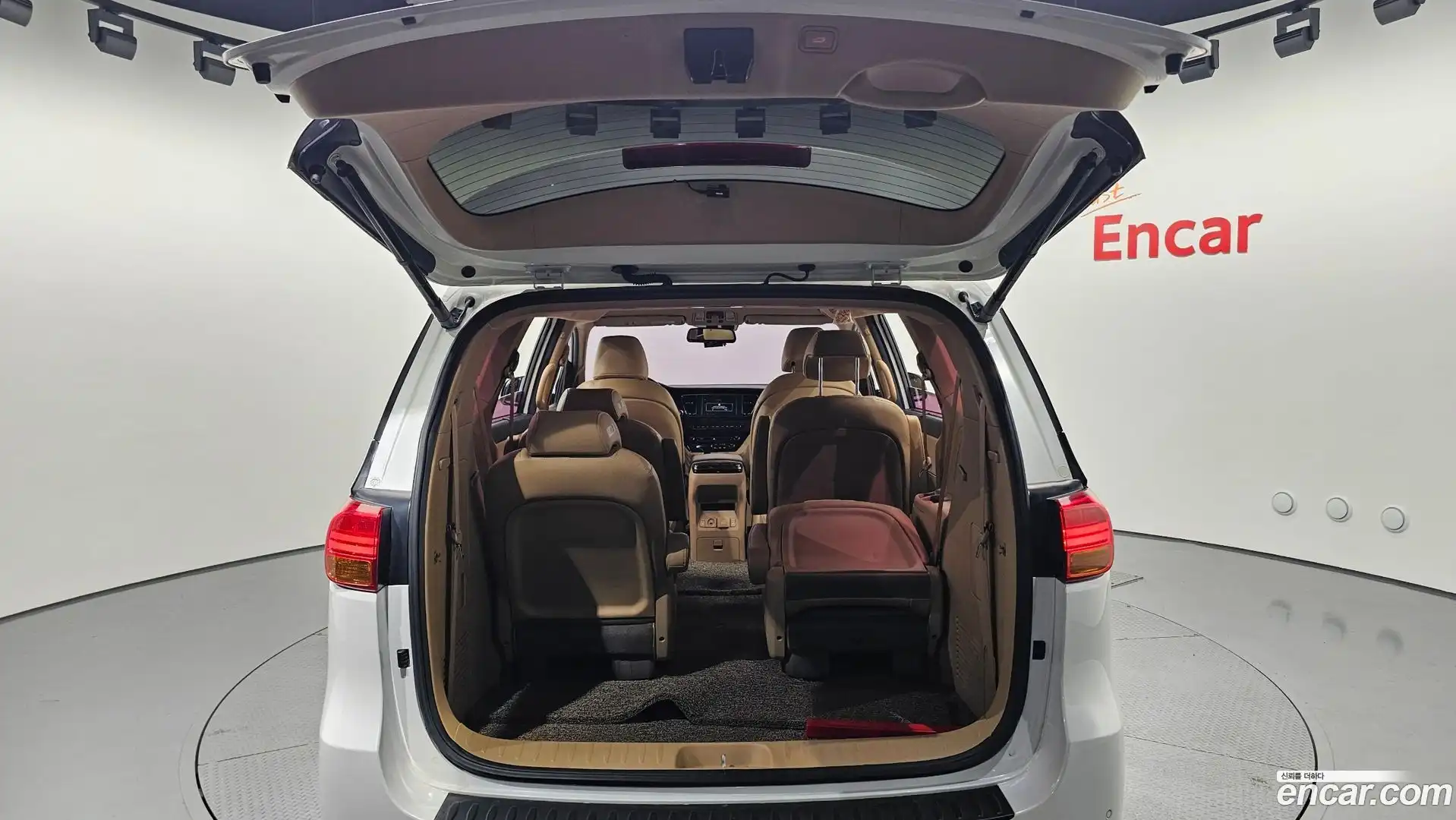 Canival Kia 2017.7-OPTION-020