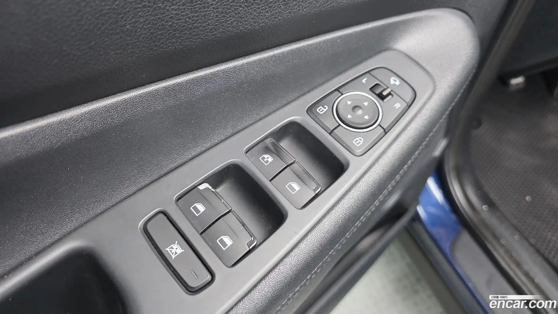 Santafe Hyundai 2019.7-OPTION-016