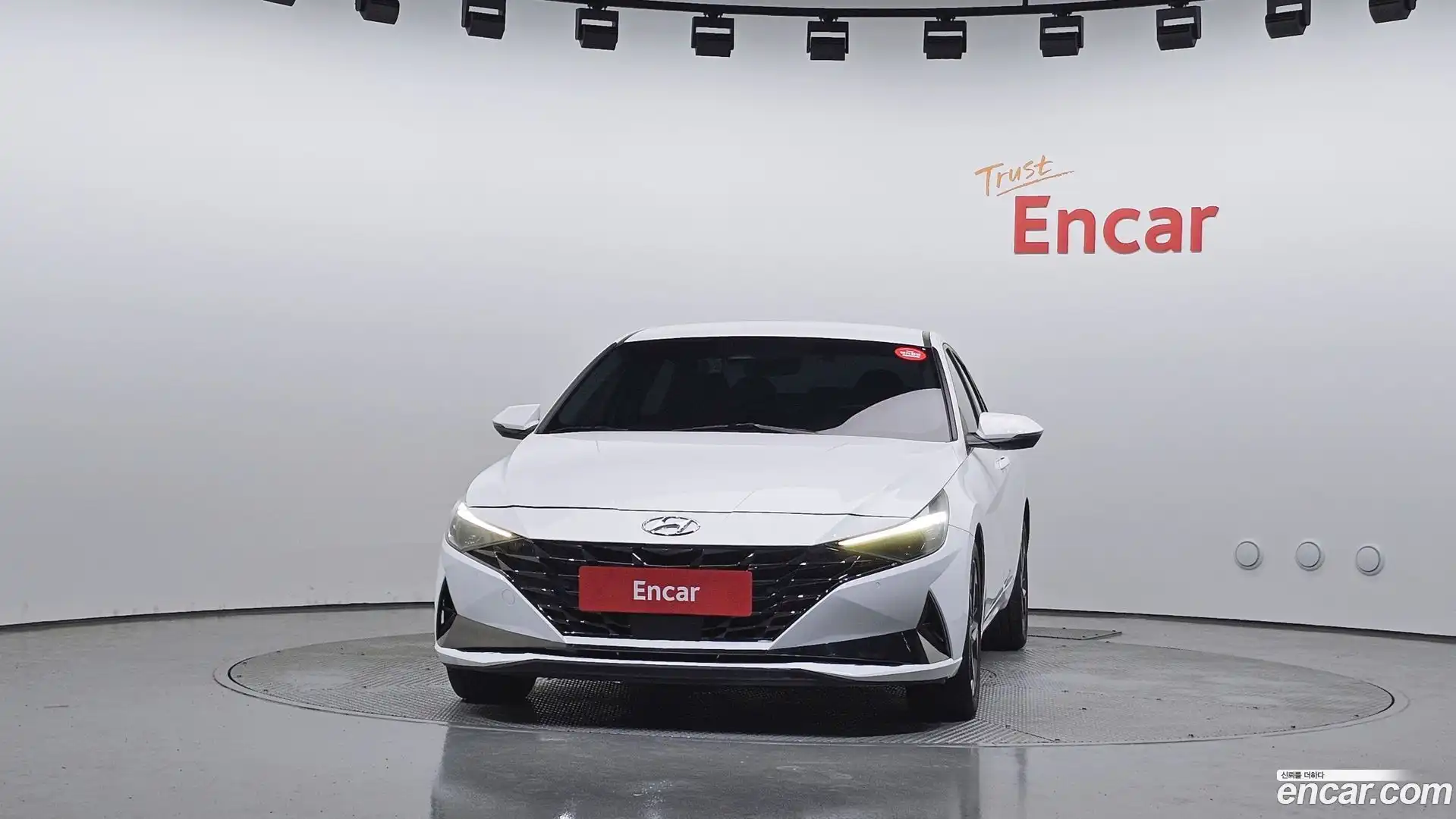 AVANTE Hyundai 2022.4-OUTER-003